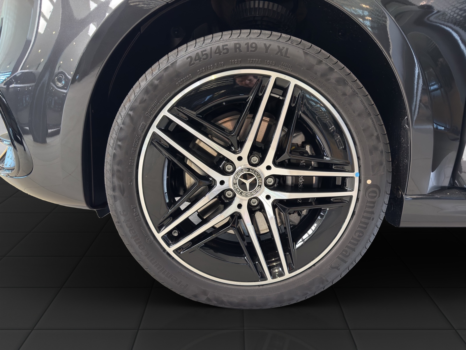 MERCEDES-BENZ V-Klasse V447 Van V 300 d Exclusive lang Swiss Edition - 2