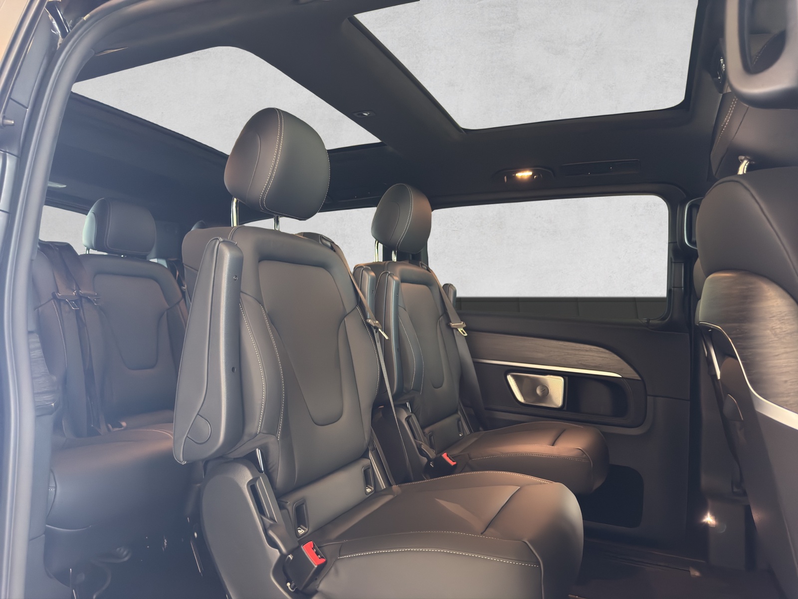 MERCEDES-BENZ V-Klasse V447 Van V 300 d Exclusive lang Swiss Edition - 7