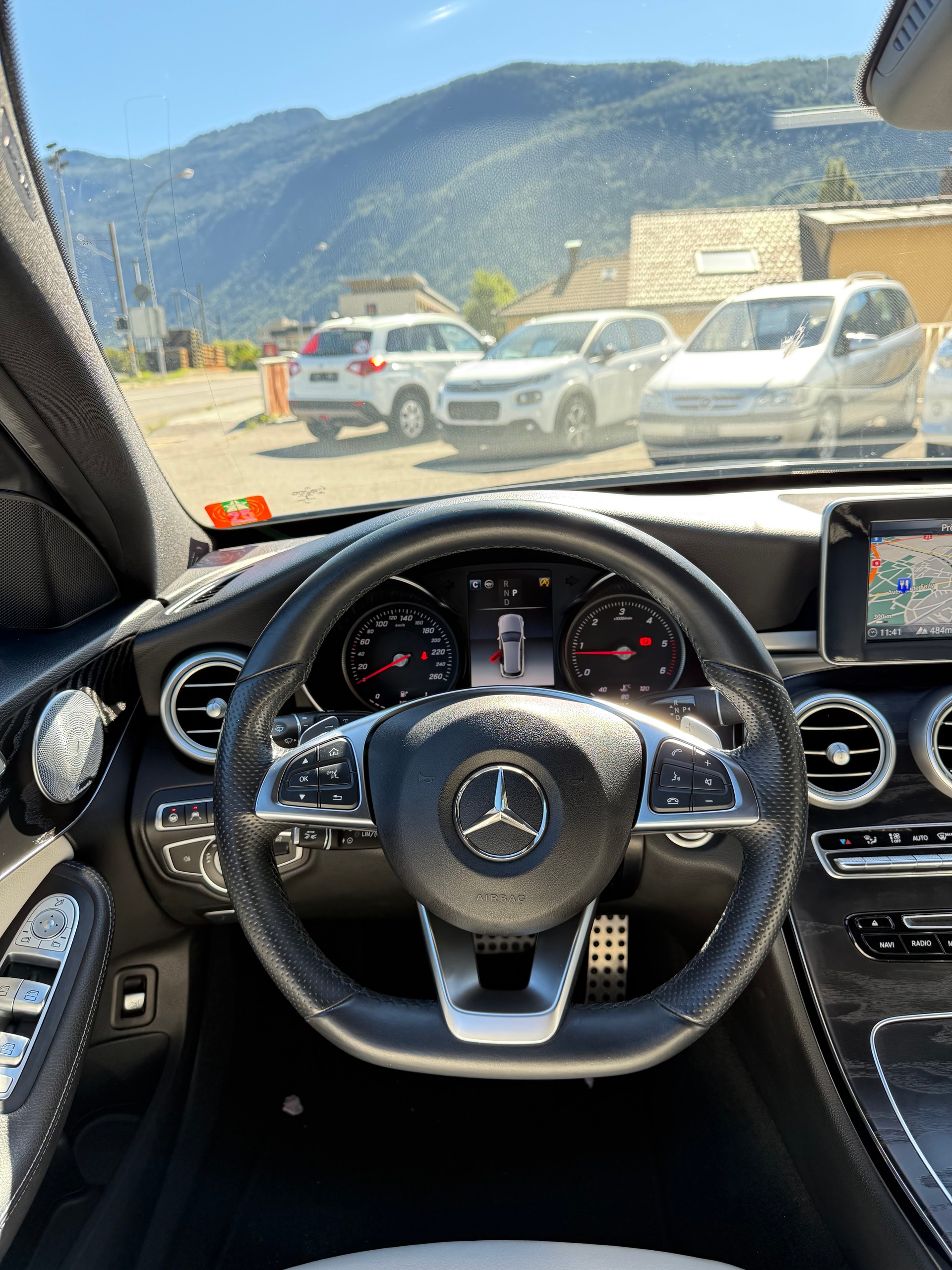MERCEDES-BENZ C 250 d AMG Line 4Matic 9G-Tronic - 11