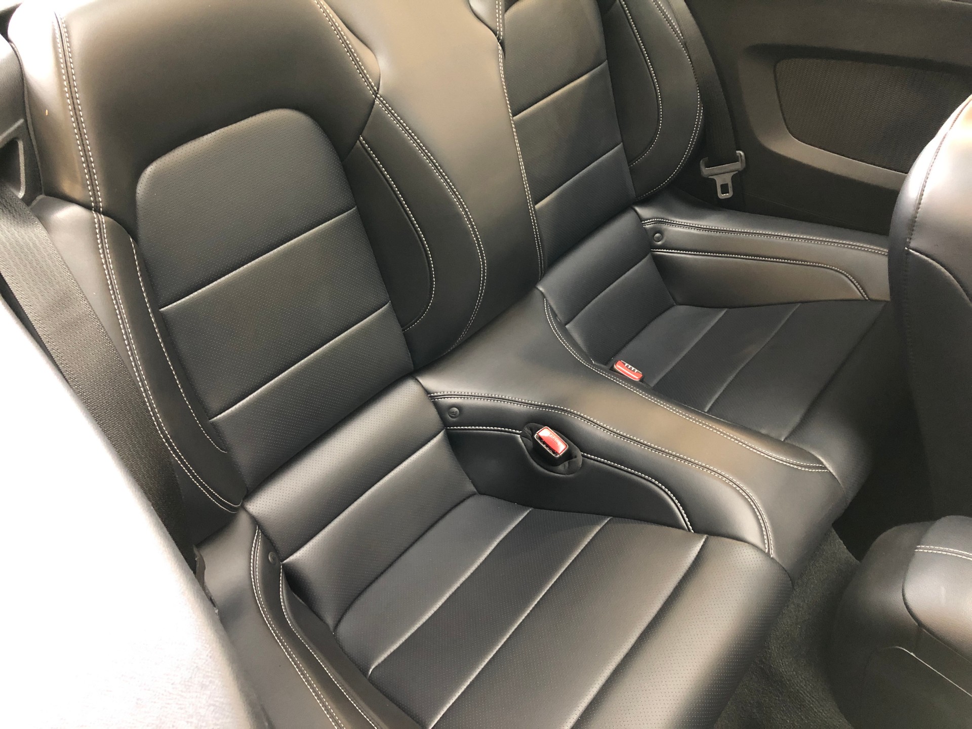 FORD Mustang Convertible 5.0 V8 GT Automat - 16