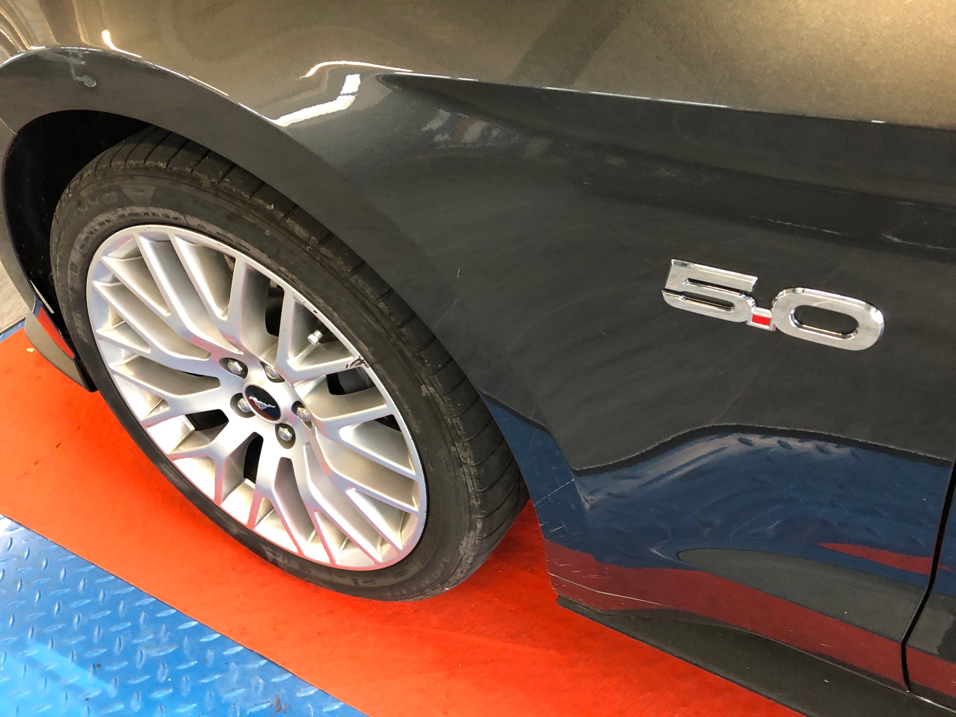 FORD Mustang Convertible 5.0 V8 GT Automat - 26