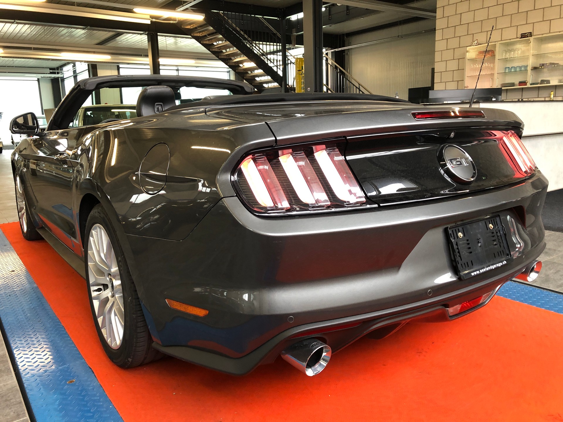 FORD Mustang Convertible 5.0 V8 GT Automat - 5