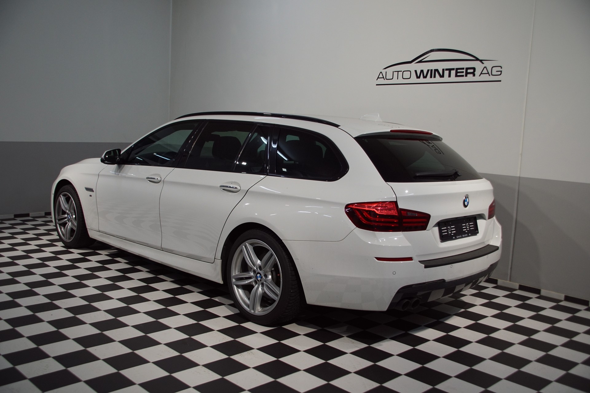 BMW 520d Touring xDrive Steptronic - 6