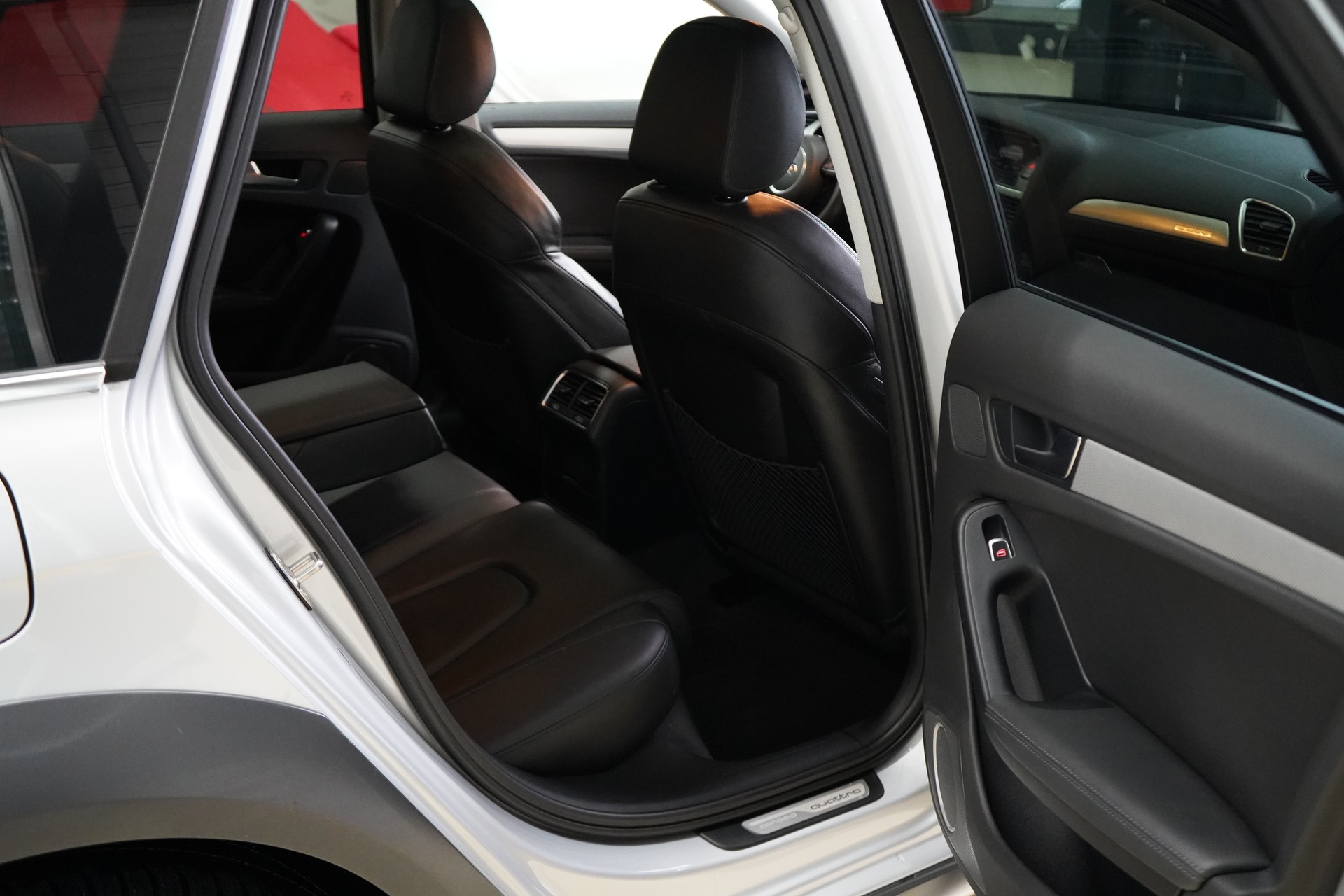 AUDI A4 allroad 3.0 TDI clean diesel quattro S-tronic - 30