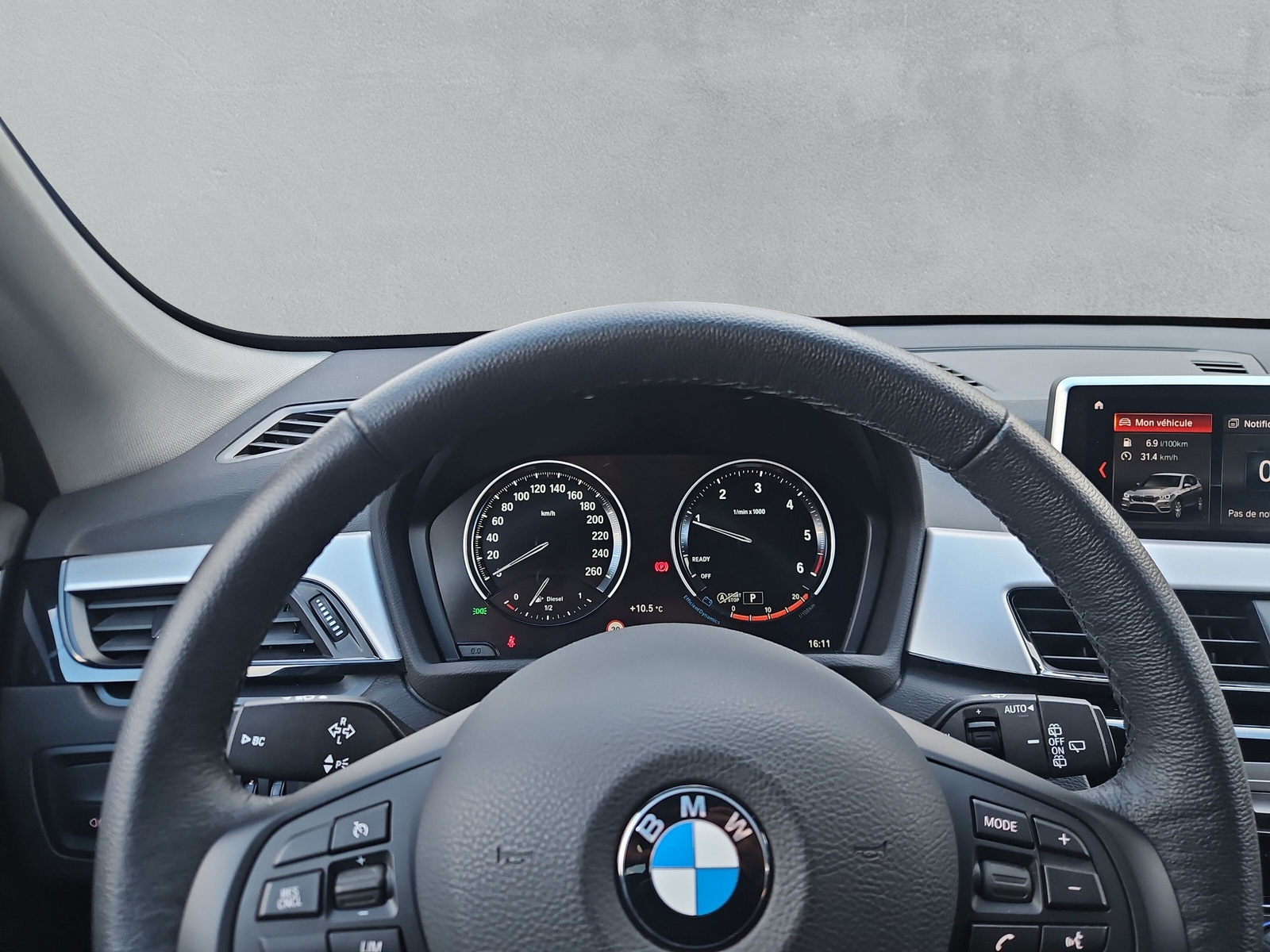 BMW X1 xDrive 18d Essent.Ed - 18