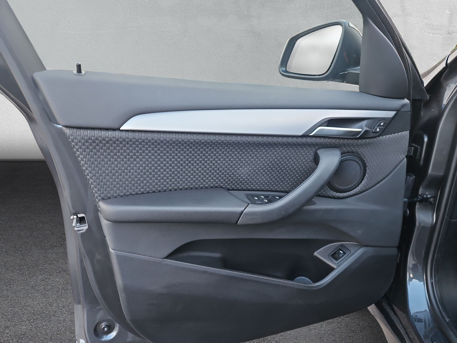 BMW X1 xDrive 18d Essent.Ed - 17