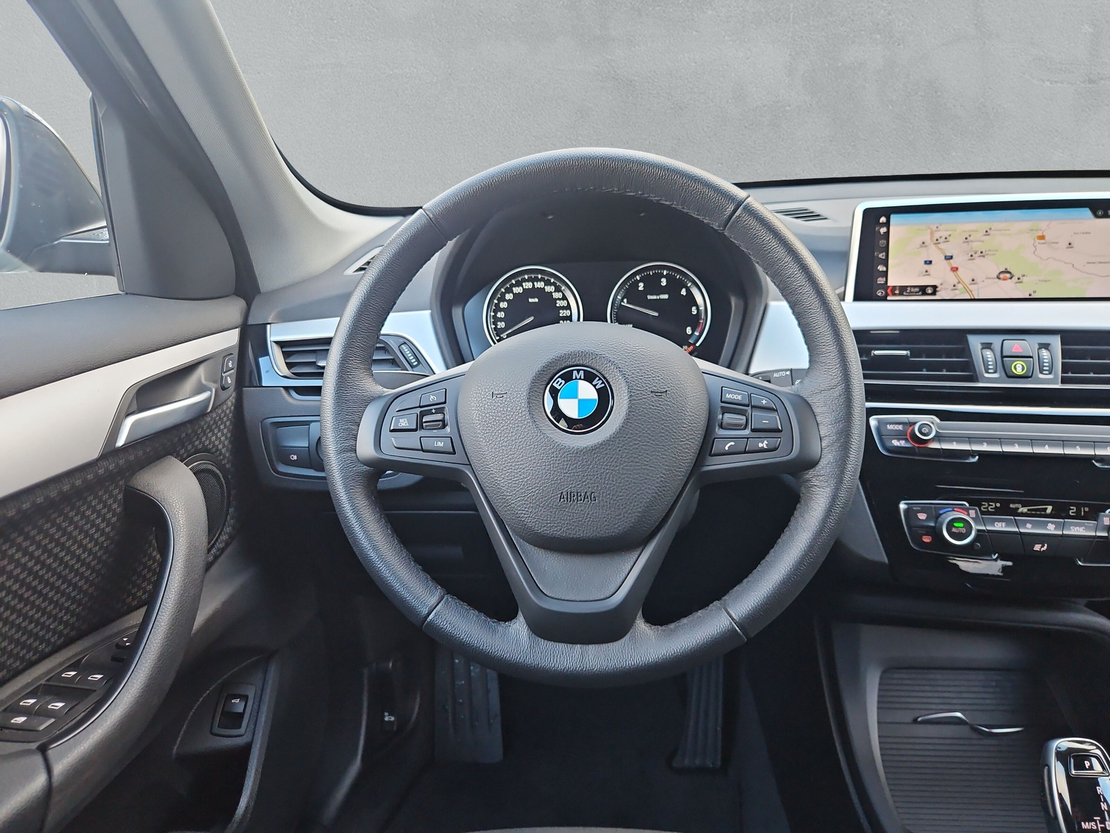 BMW X1 xDrive 18d Essent.Ed - 16