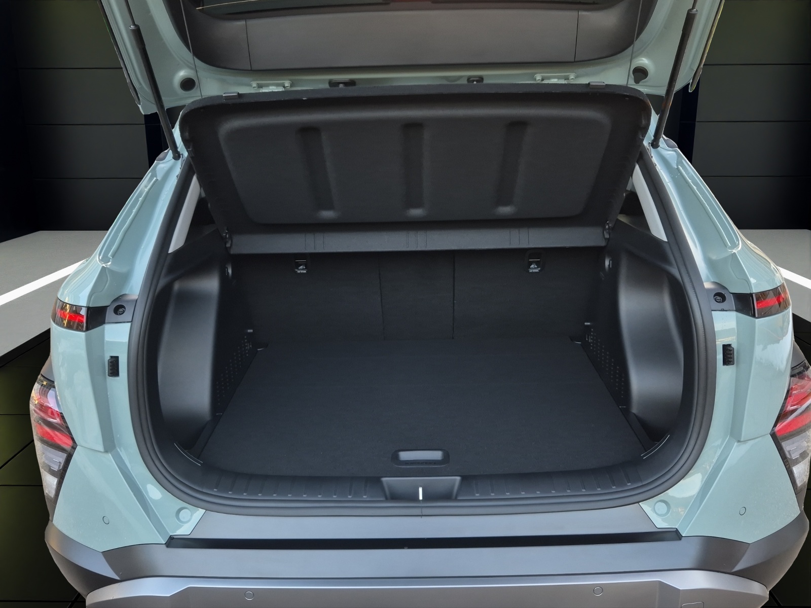 HYUNDAI Kona 1.6 GDi HEV Amplia DCT - 13