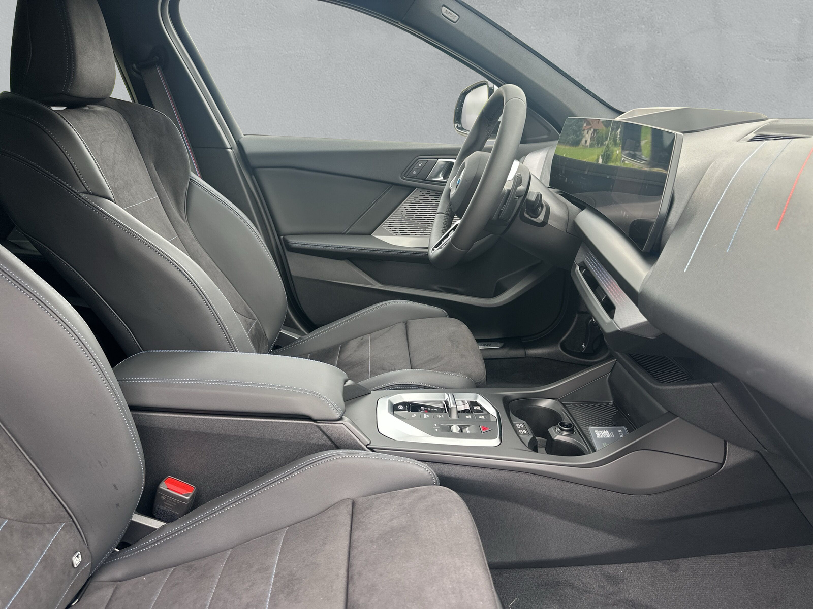 BMW 123 xDrive M Sport Pro Steptronic - 13
