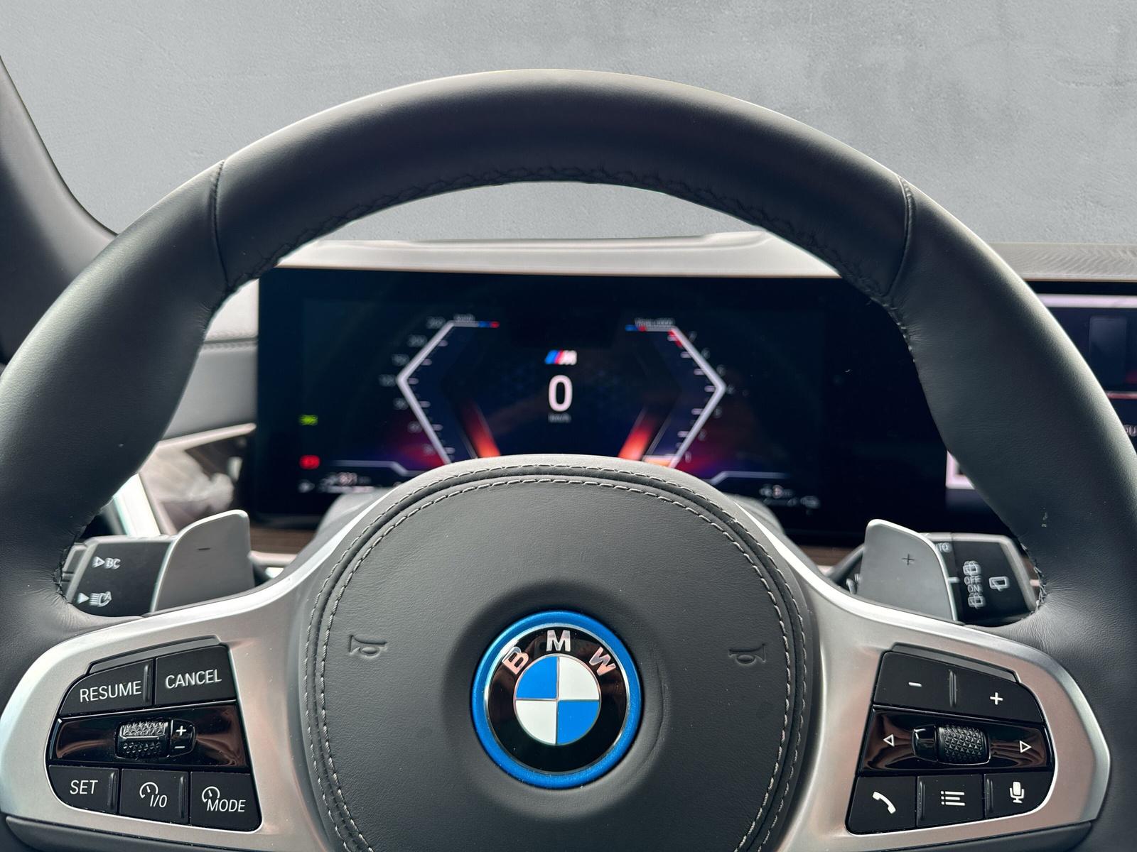 BMW X5 xDrive 50e M Sport Steptronic (CH) AHK 2.7T ** Action de leasing à 0.9% ** - 18