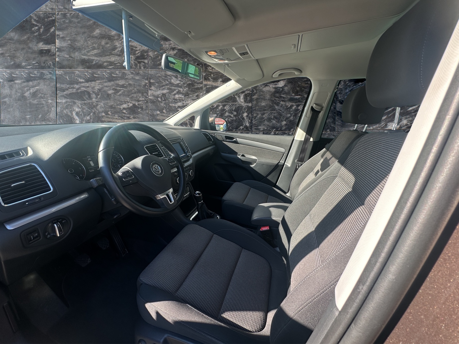 VW Sharan 2.0 TDI BMT Comfortline 4Motion - 10