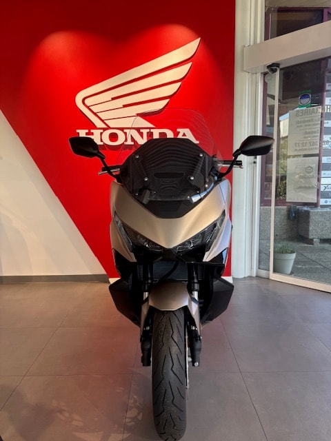 HONDA NSS 750 - 8