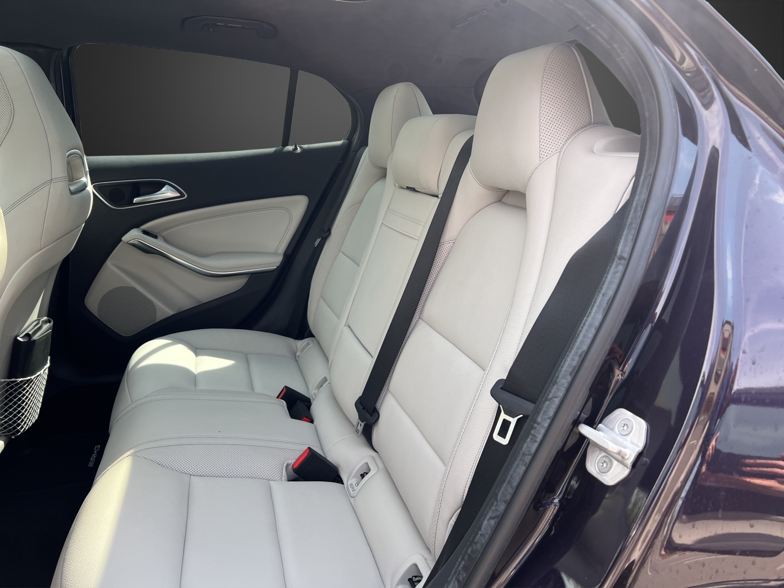 MERCEDES-BENZ GLA 45 AMG 4Matic 7G-DCT - 12