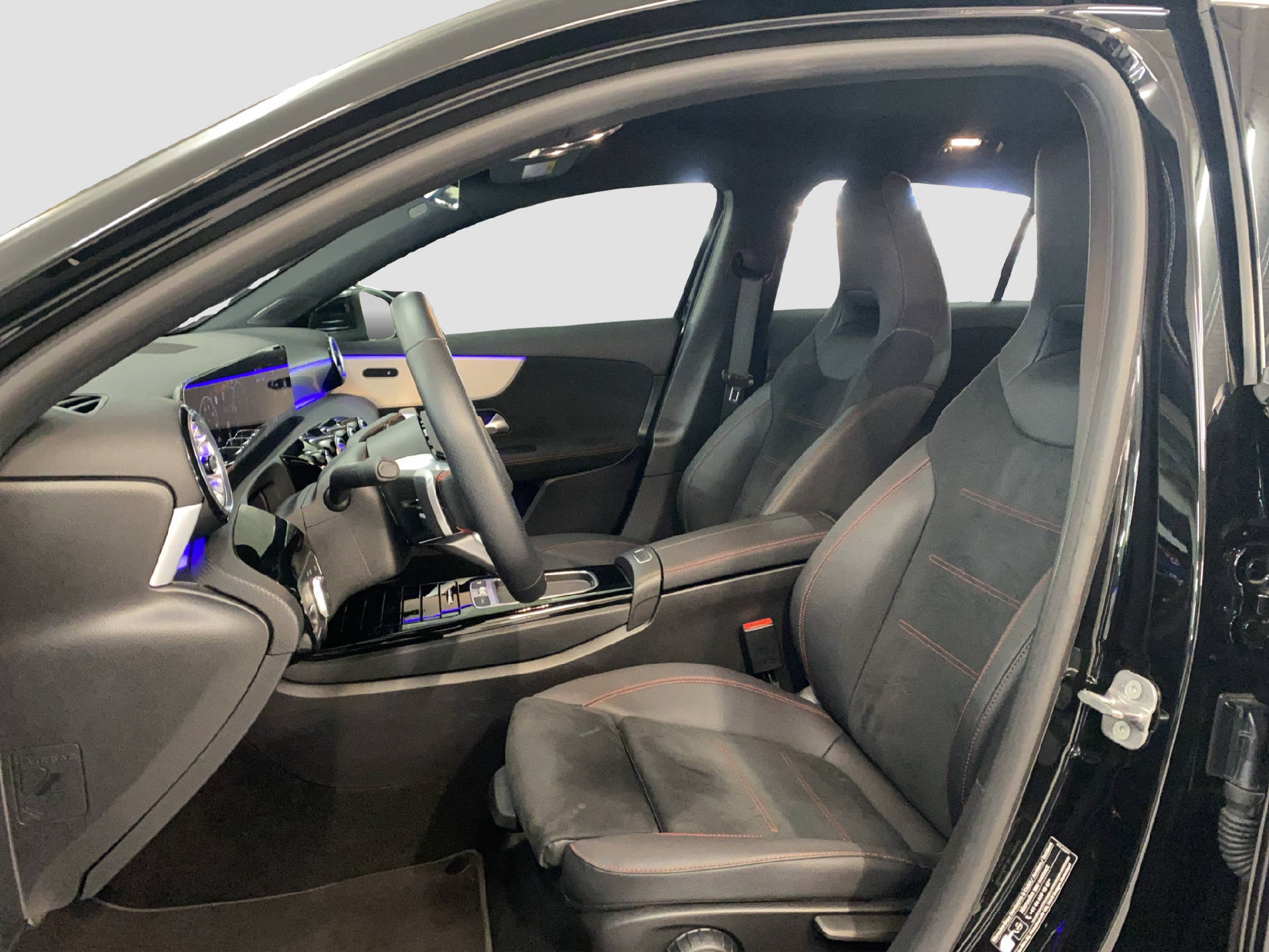 MERCEDES-BENZ A 200 AMG Line - 7