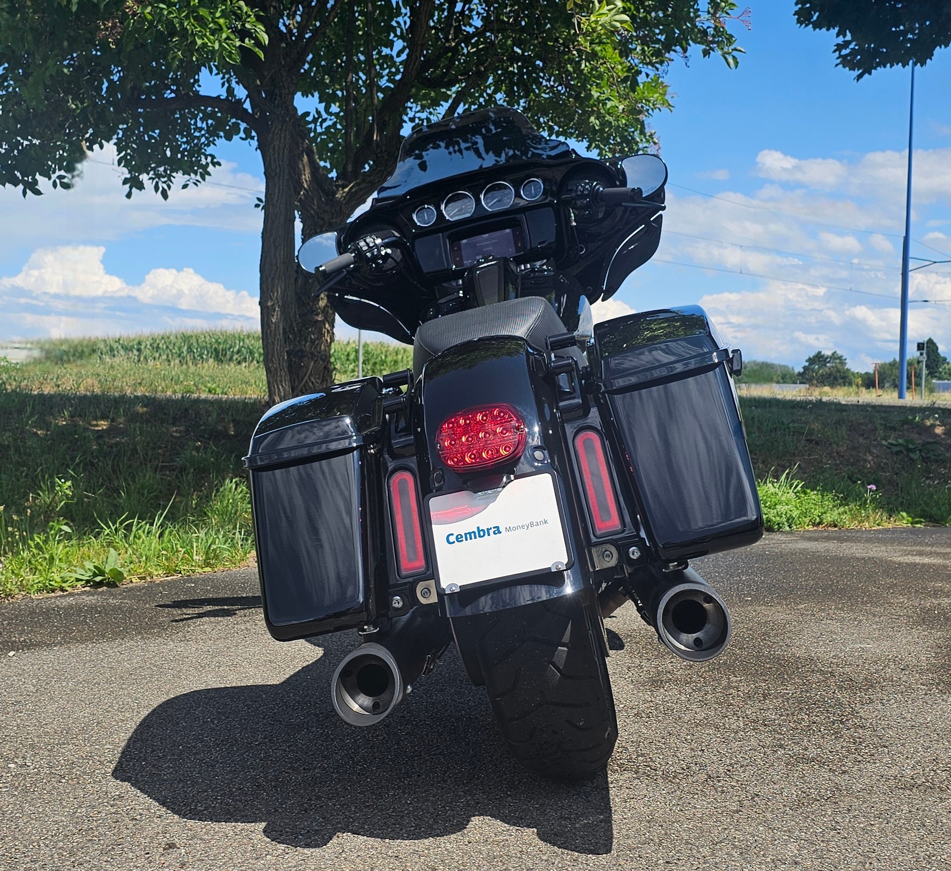 HARLEY-DAVIDSON FLHXST Street Glide ST 117 - 4