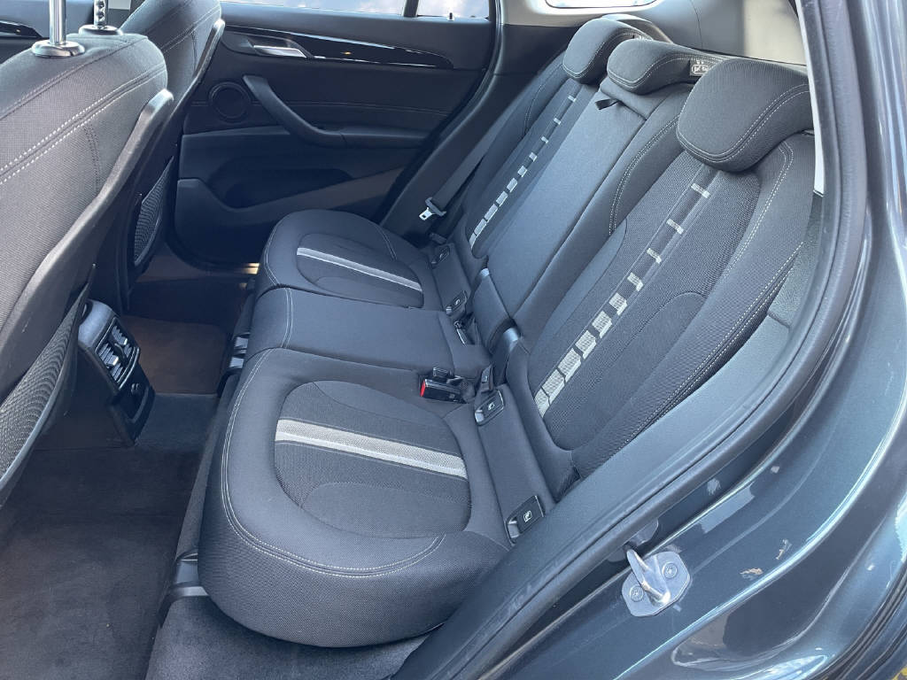 BMW X1 F48 18d xDrive - 9