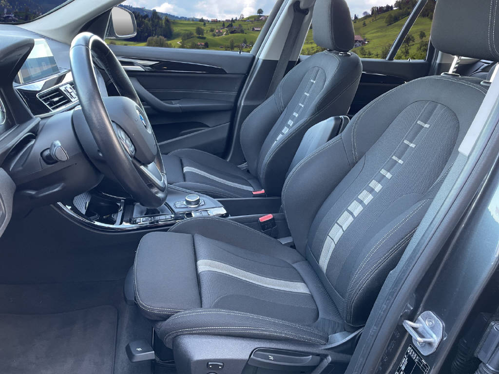 BMW X1 F48 18d xDrive - 7