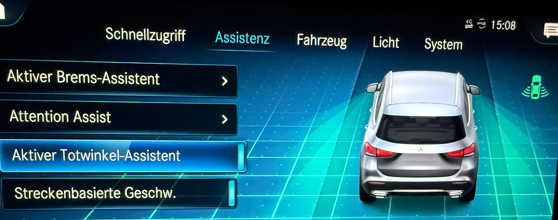 MERCEDES-BENZ GLA 180d AMG Line 8G-DCT - 14