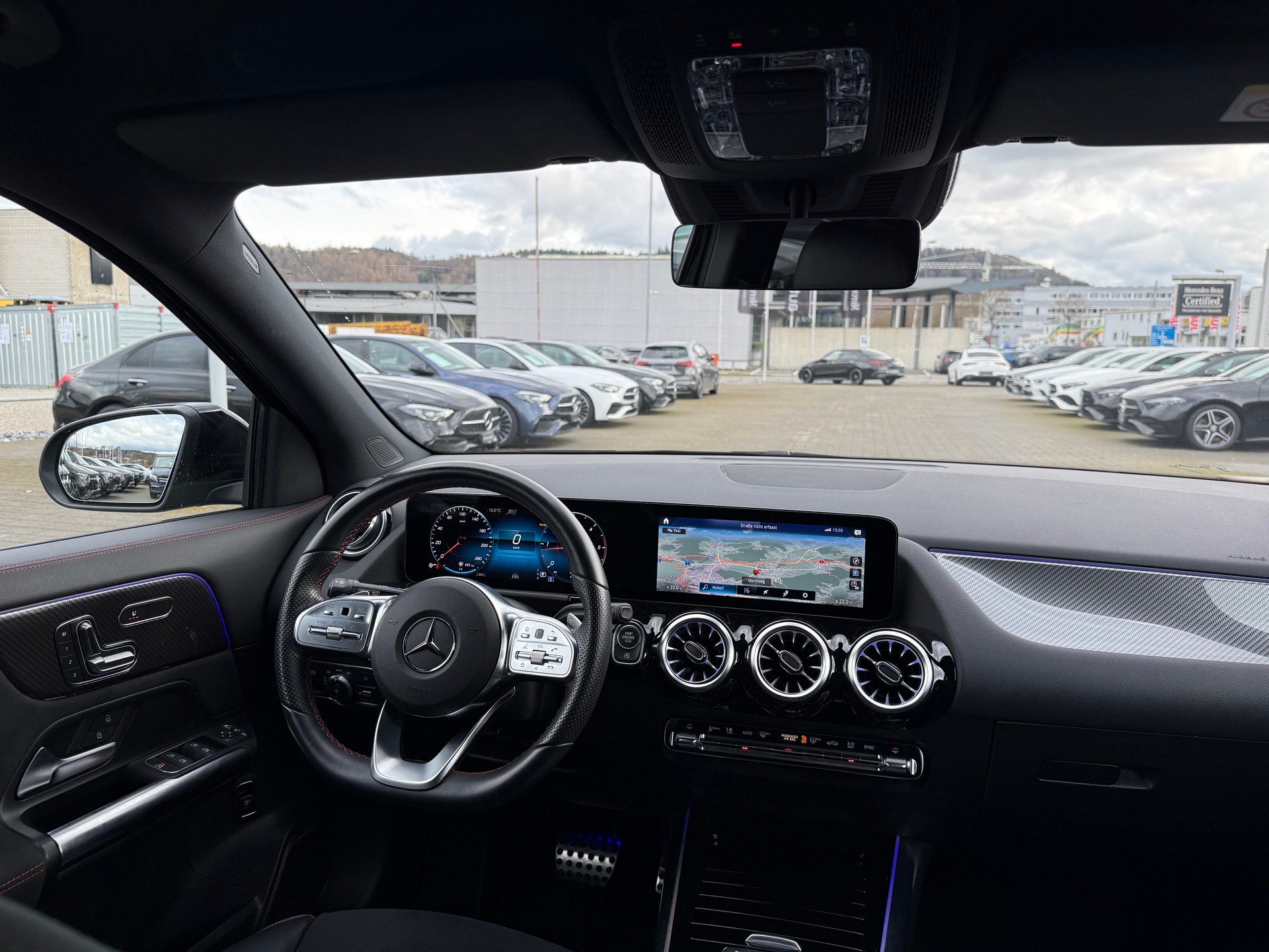 MERCEDES-BENZ GLA 180d AMG Line 8G-DCT - 6