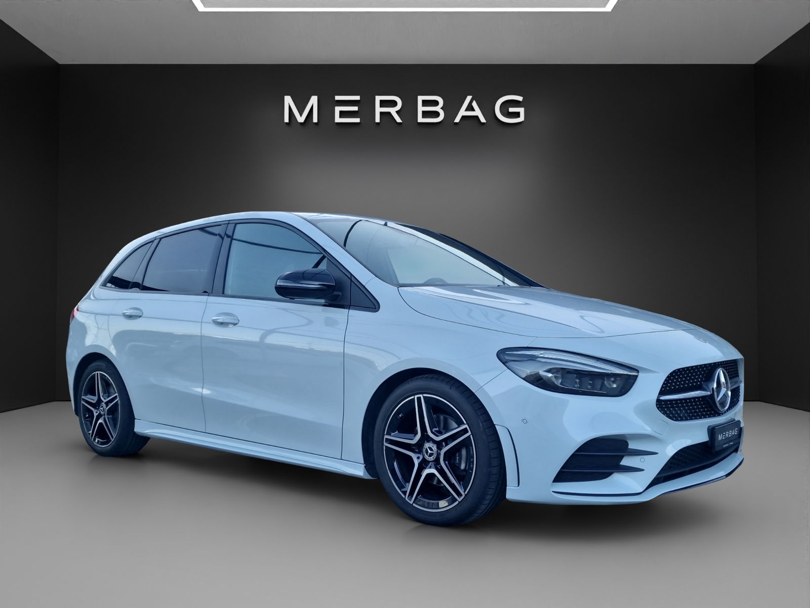 MERCEDES-BENZ B 200 AMG Line - 6
