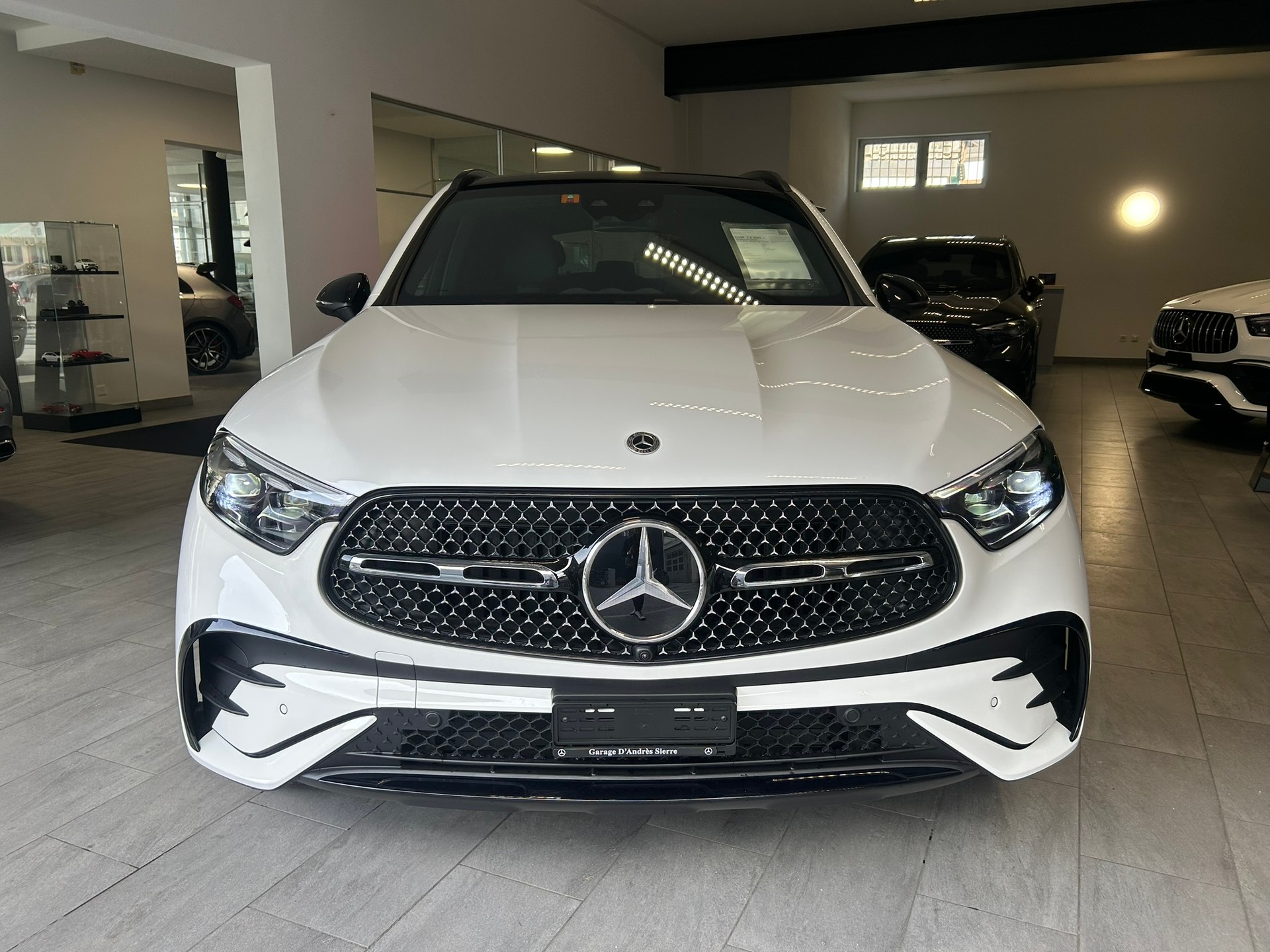 MERCEDES-BENZ GLC 300 e 4Matic 9G-Tronic - 3