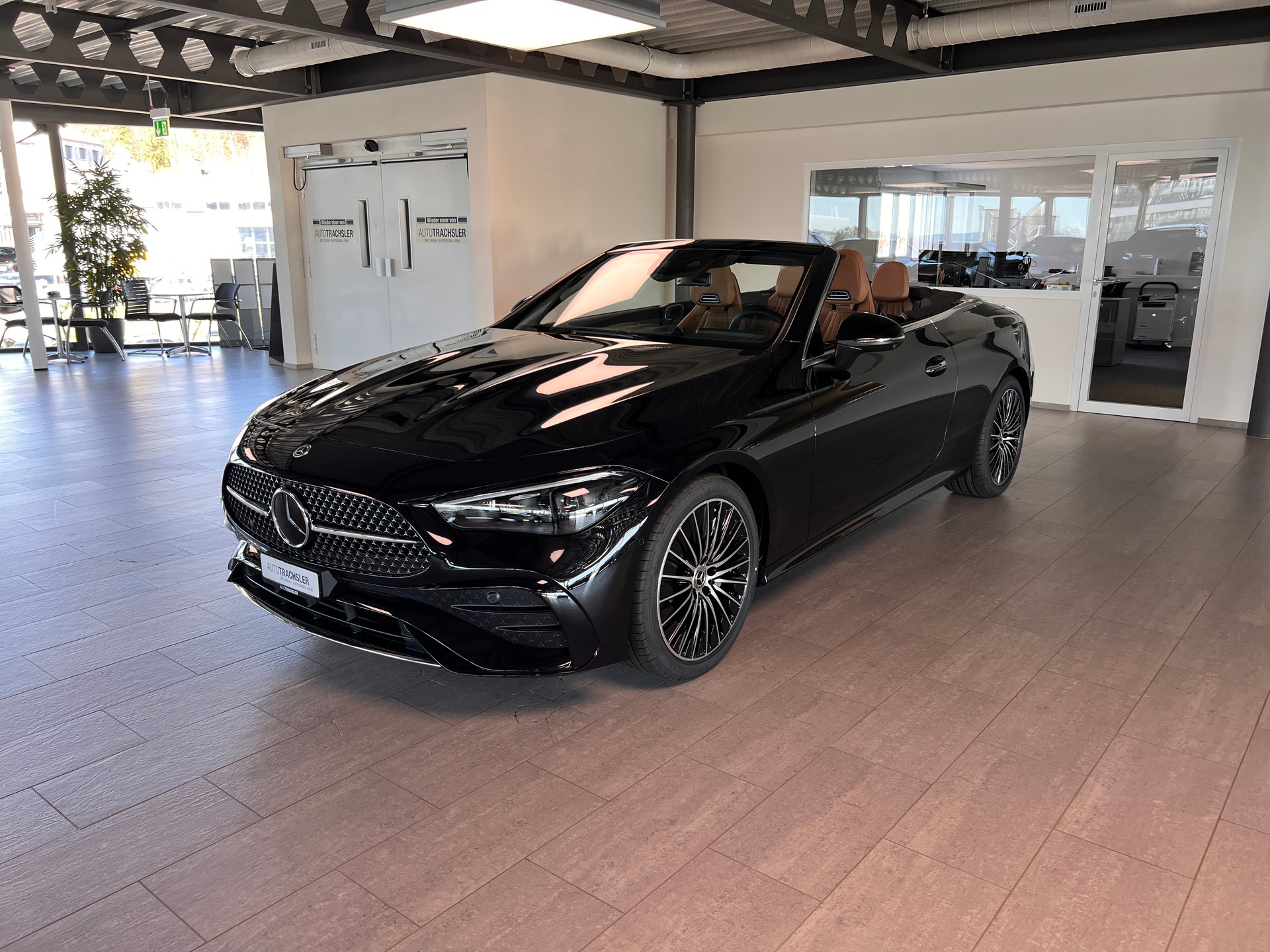 MERCEDES-BENZ CLE 200 Cabrio 4Matic 9G-Tronic - 5