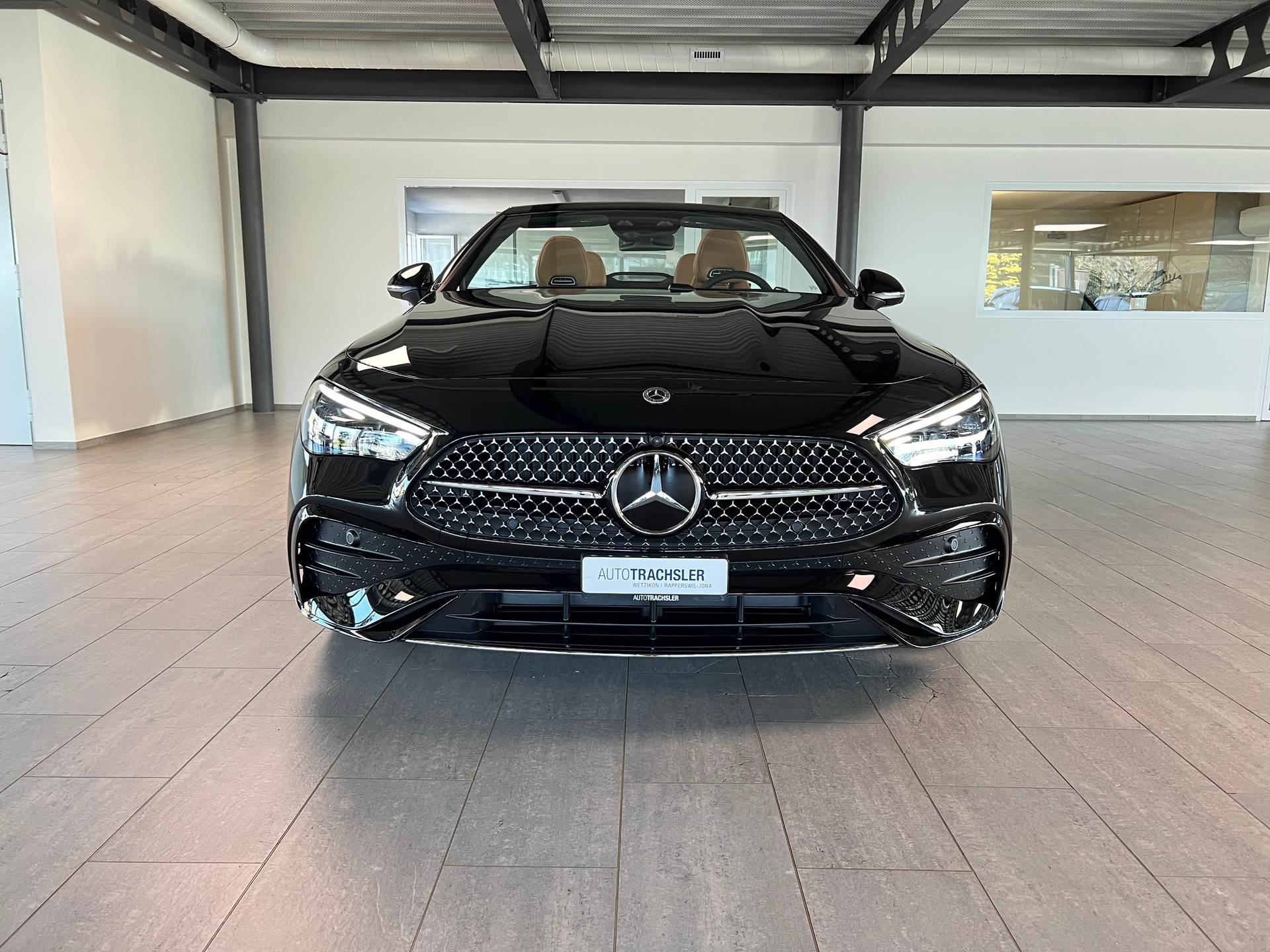 MERCEDES-BENZ CLE 200 Cabrio 4Matic 9G-Tronic - 3