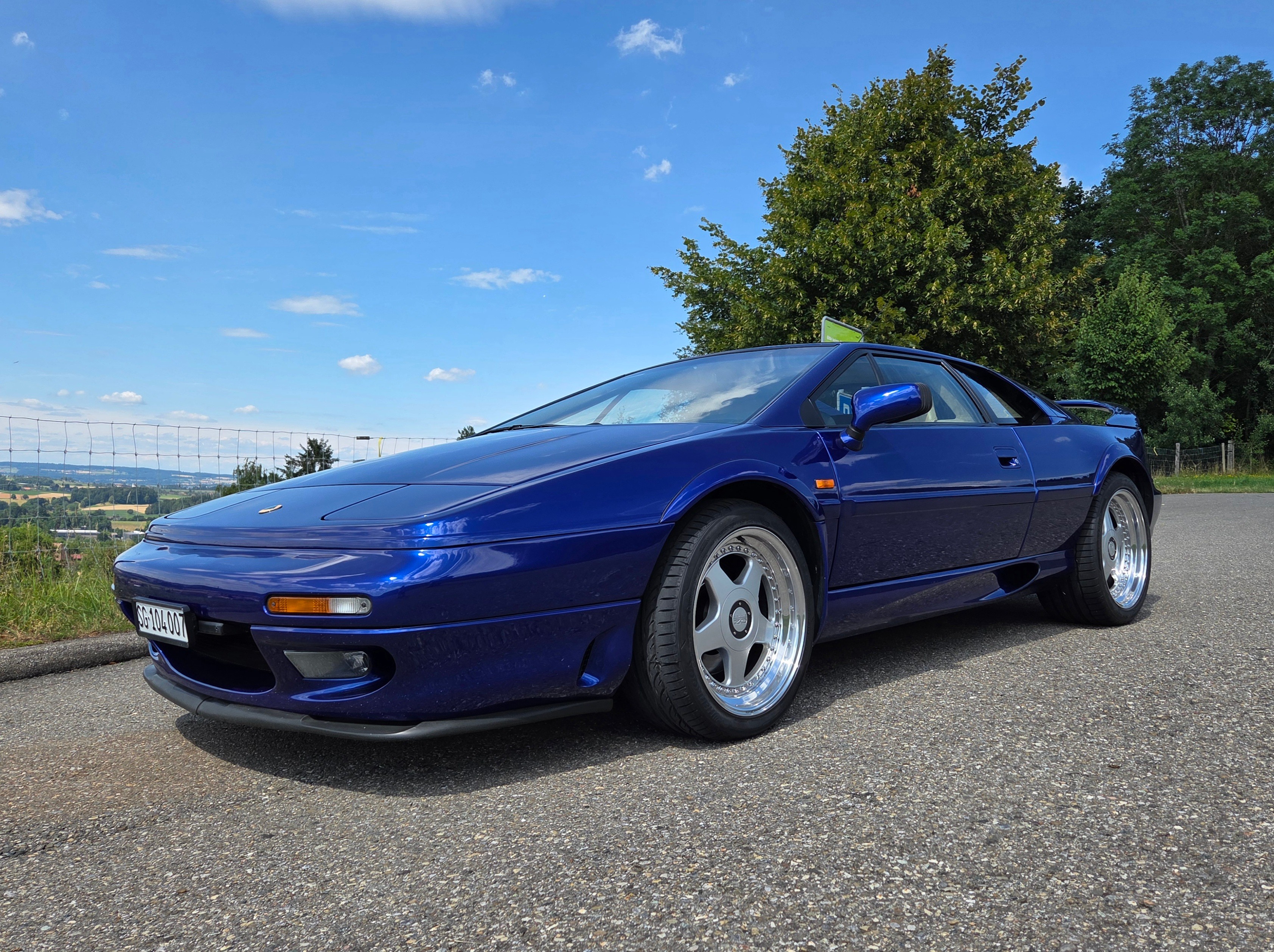 Lotus Esprit Coupé (1989 - 2004) Spezifikationen