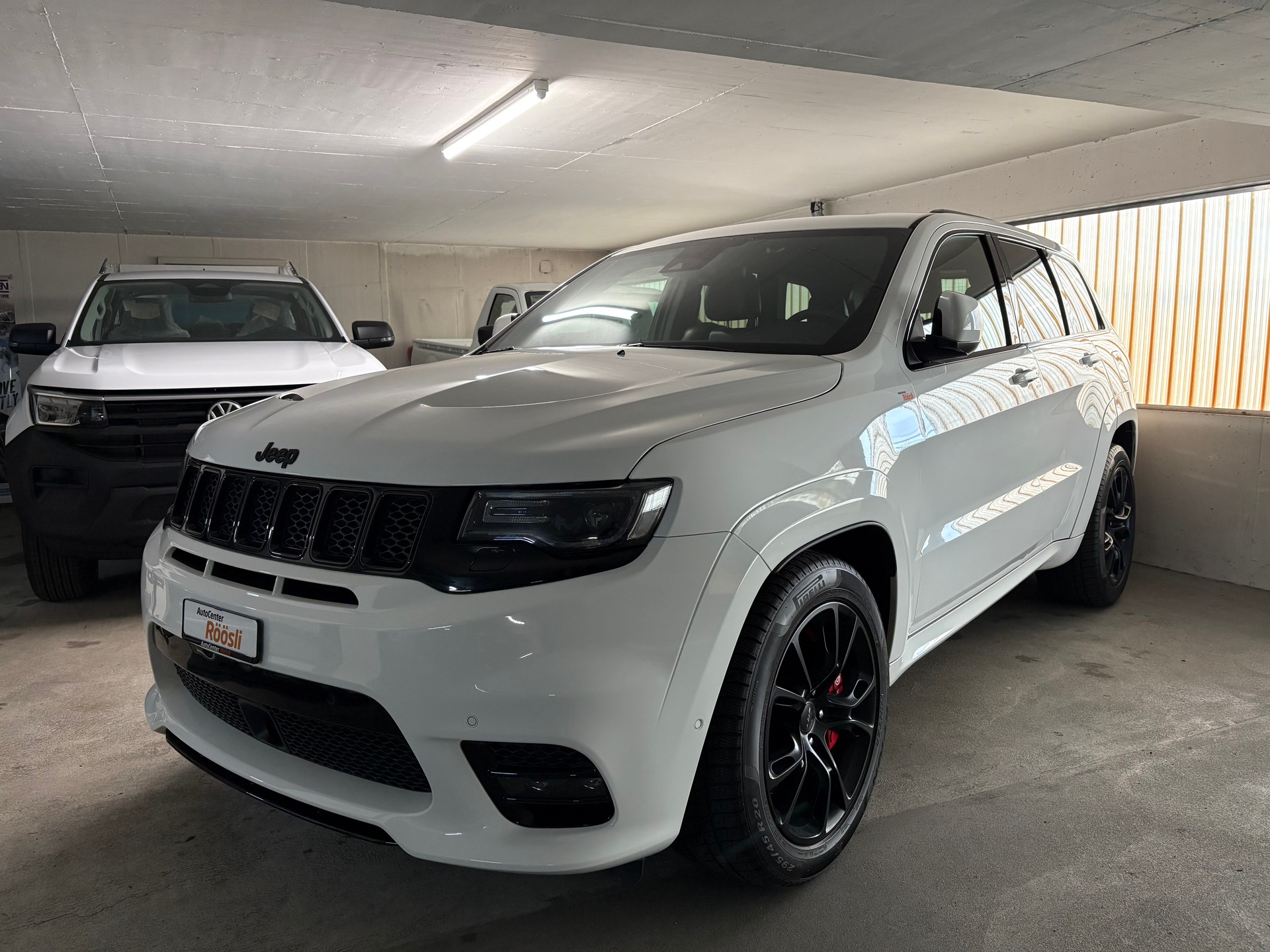 JEEP Grand Cherokee 6.4 V8 HEMI SRT8 Automatic - 3