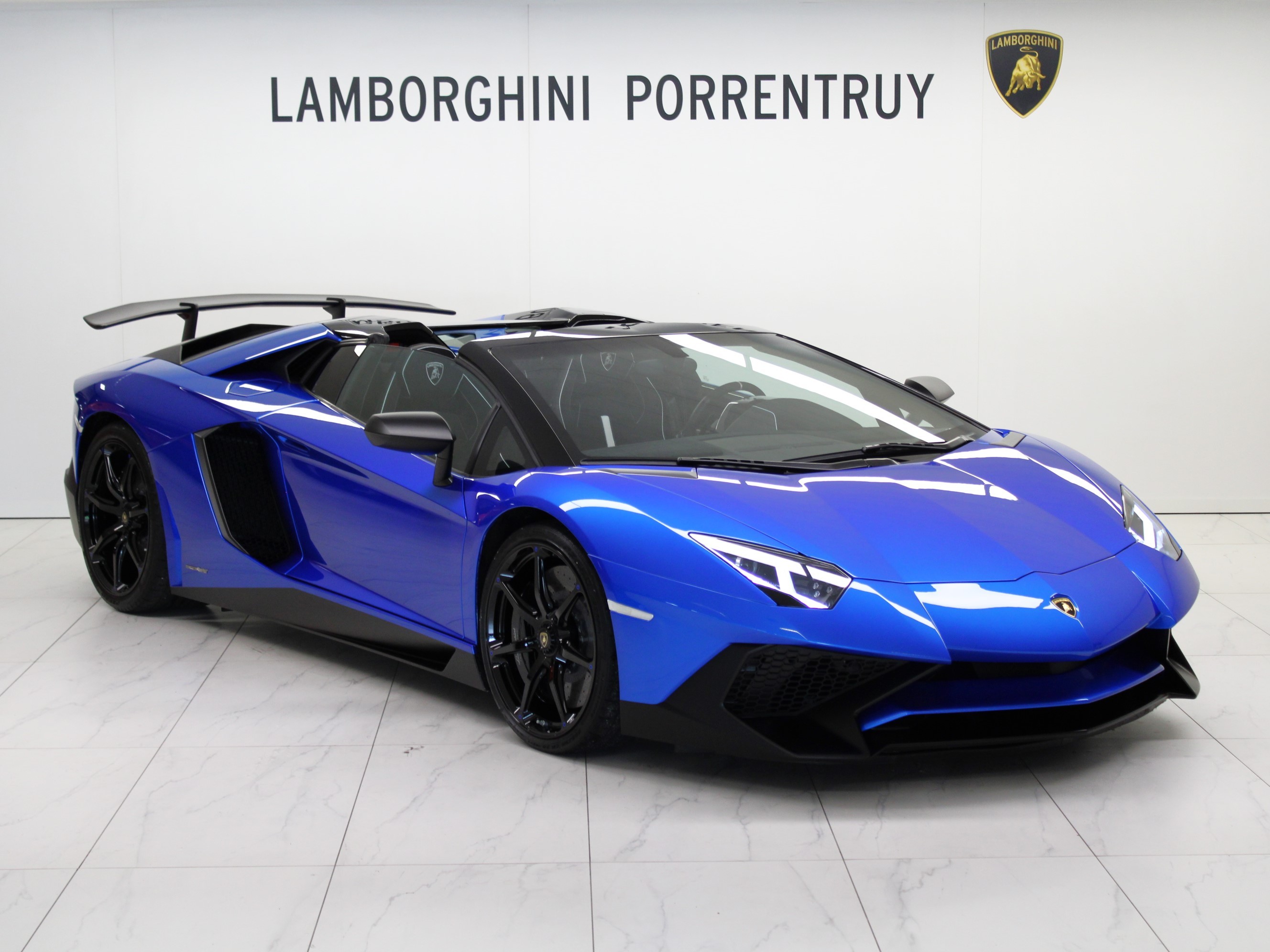 Aventador LP750-4 Superveloce Roadster E-Gear thumbnail n°0