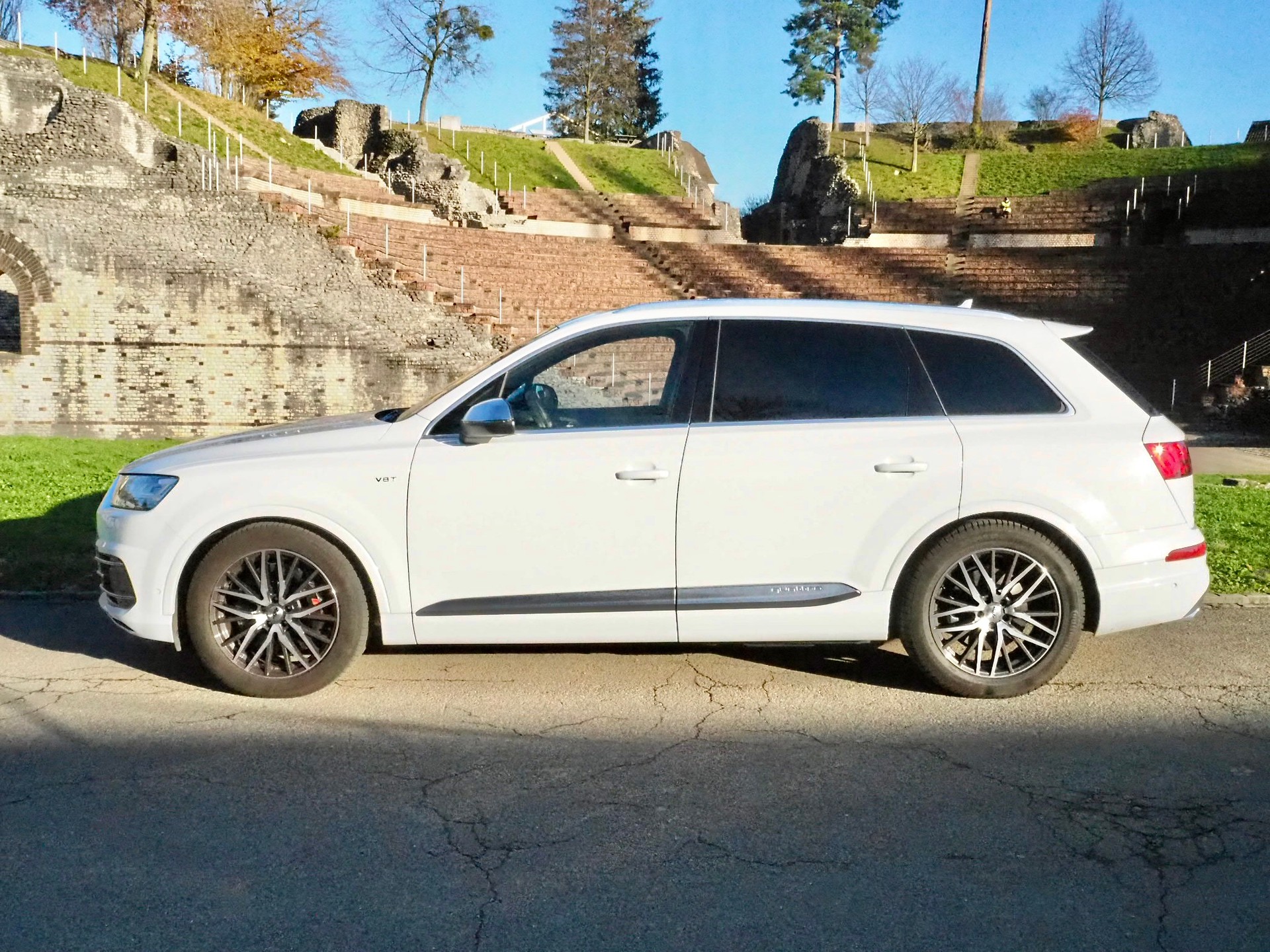 AUDI SQ7 4.0 TDI quattro tiptronic - 9