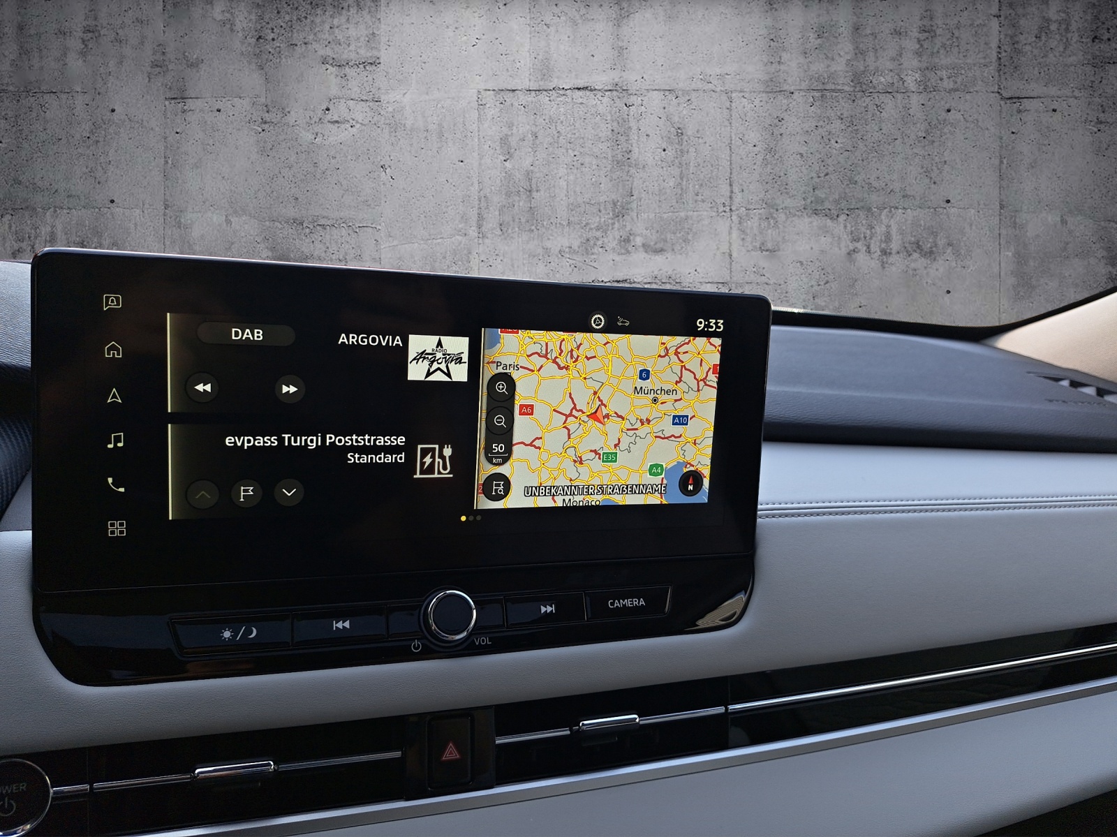 MITSUBISHI Outlander 2.4 PHEV Instyle 4x4-12