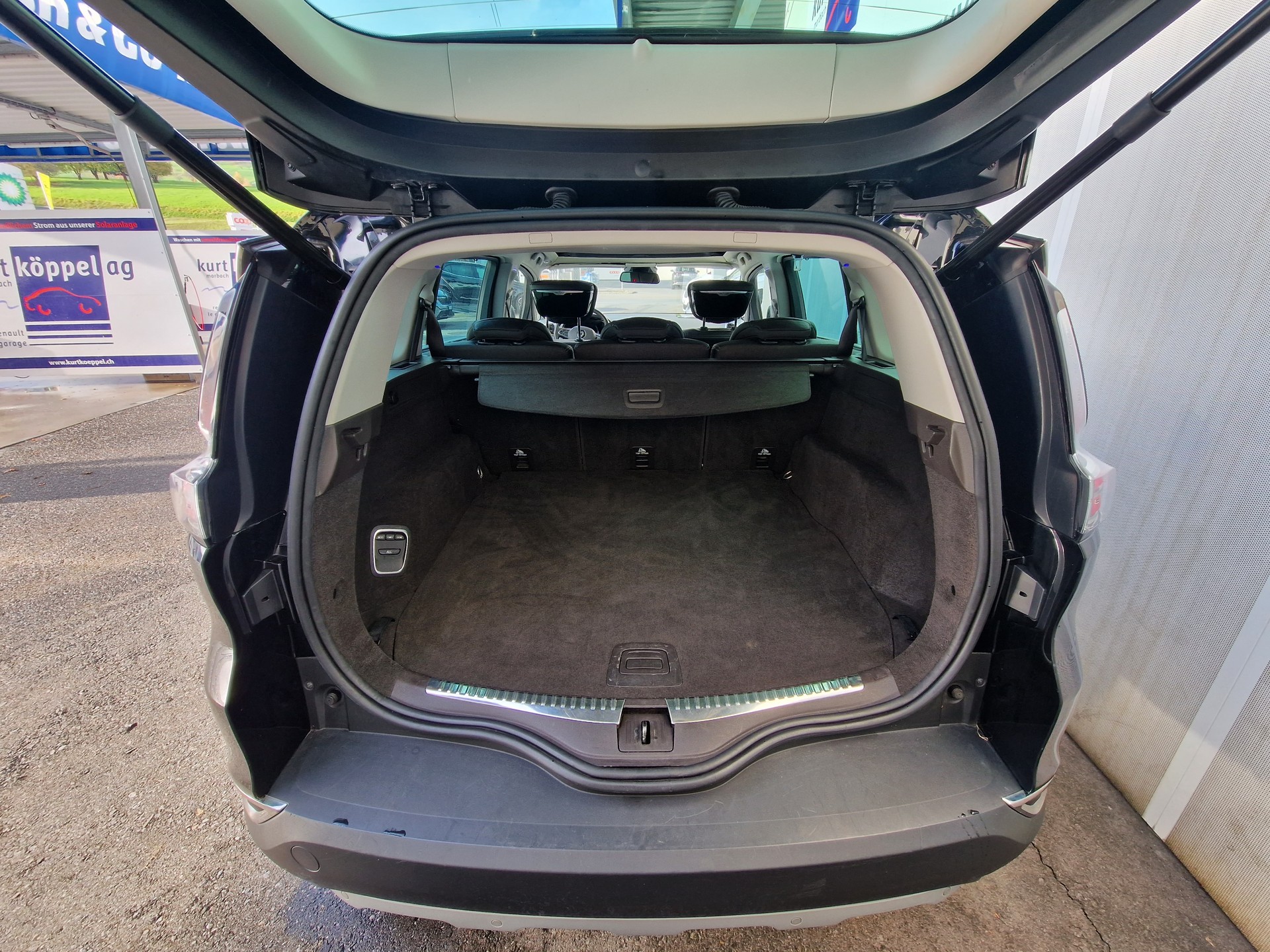 RENAULT Espace 1.6 dCi Initiale Paris EDC - 4