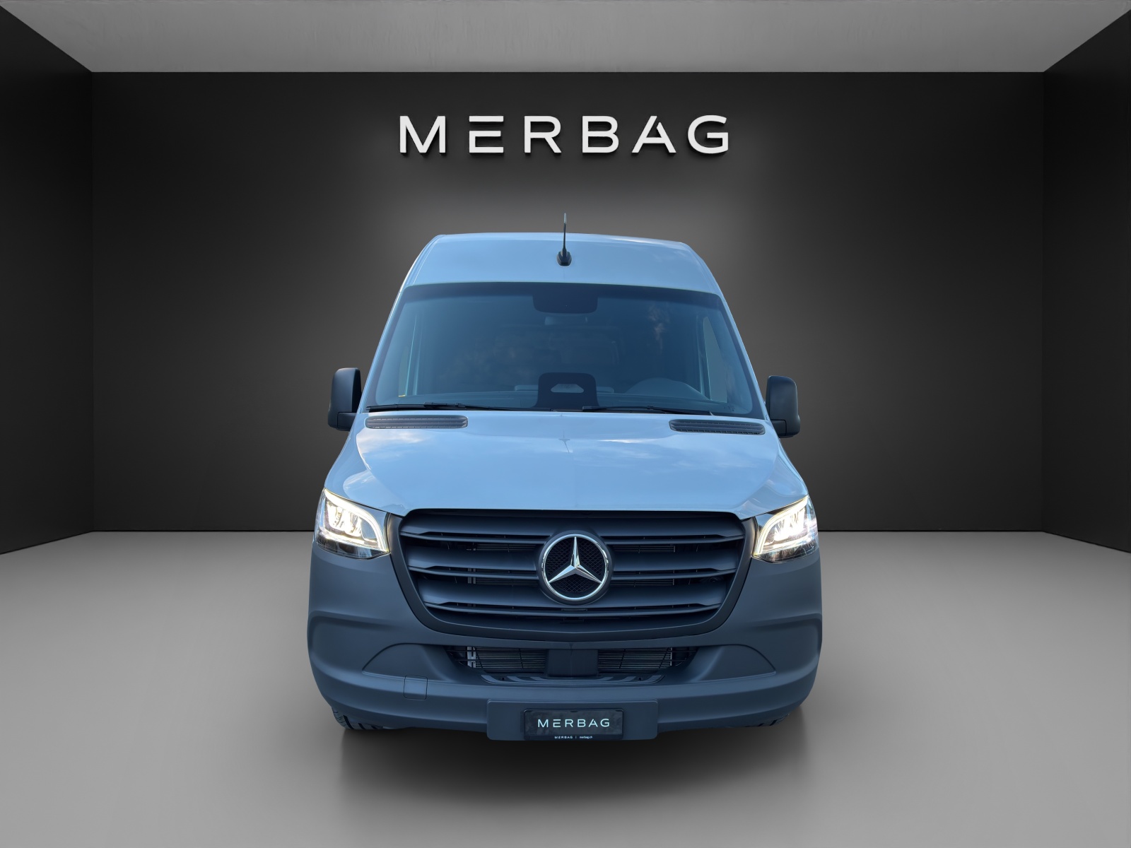MERCEDES-BENZ Sprinter 317 CDI Standard 9G-TRONIC - 2