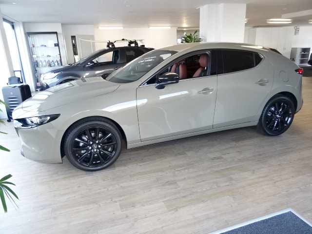 MAZDA 3 Hatchback 2.0 186 Nagisa - 6