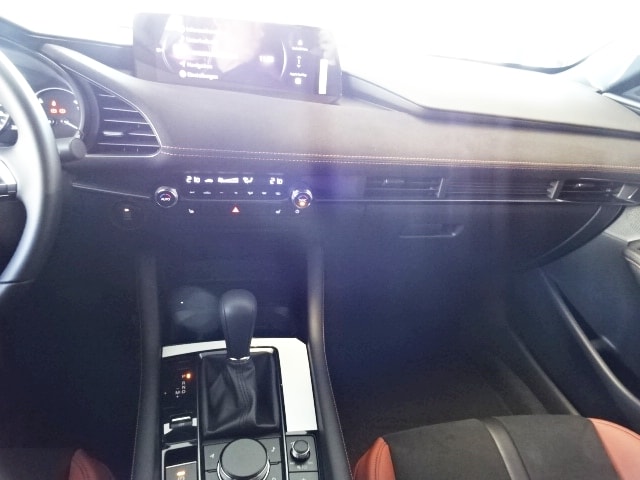 MAZDA 3 Hatchback 2.0 186 Nagisa - 11