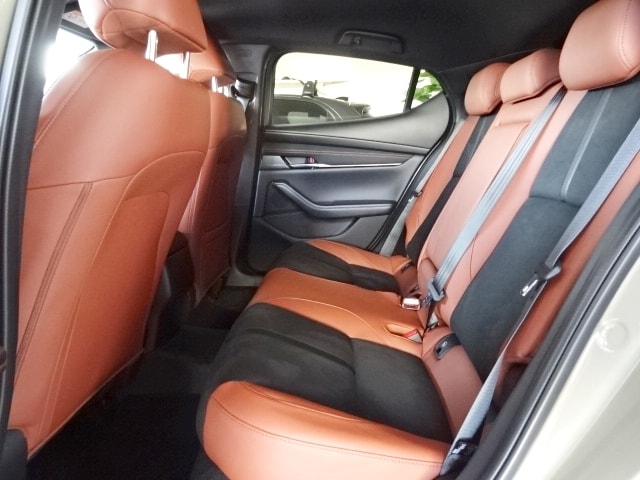 MAZDA 3 Hatchback 2.0 186 Nagisa - 14