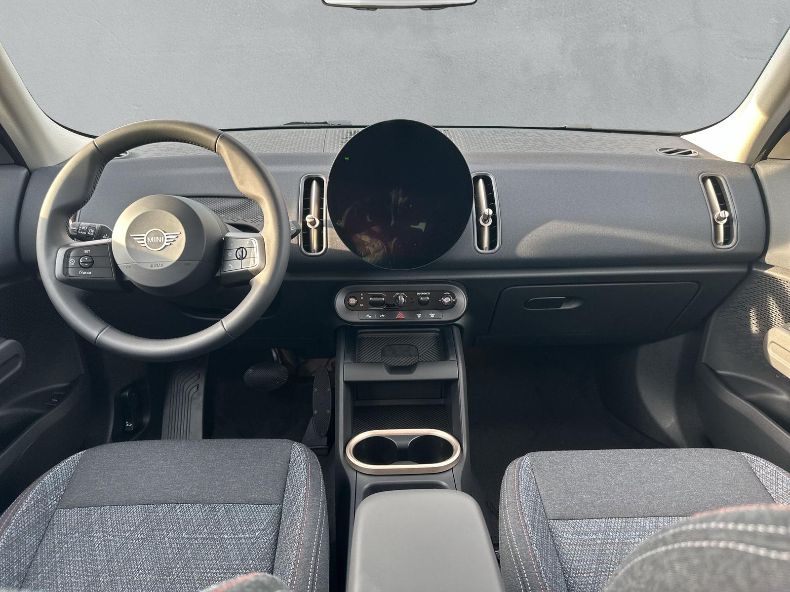 MINI Countryman U25 2.0i S ALL4 (CH) 📍 - 8