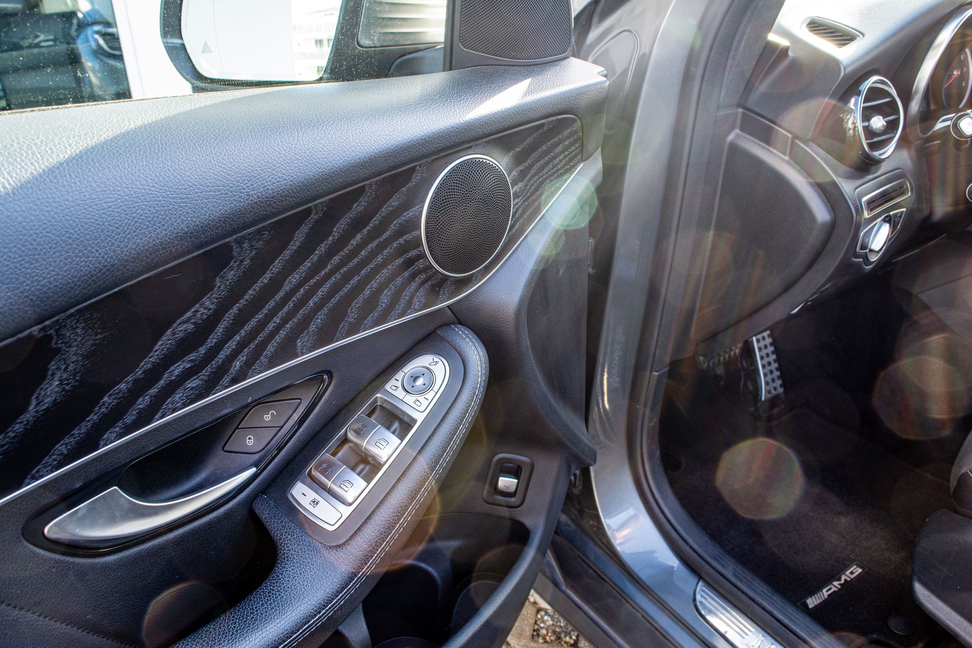 MERCEDES-BENZ GLC Coupé 250 AMG Line 4Matic 9G-Tronic - 23