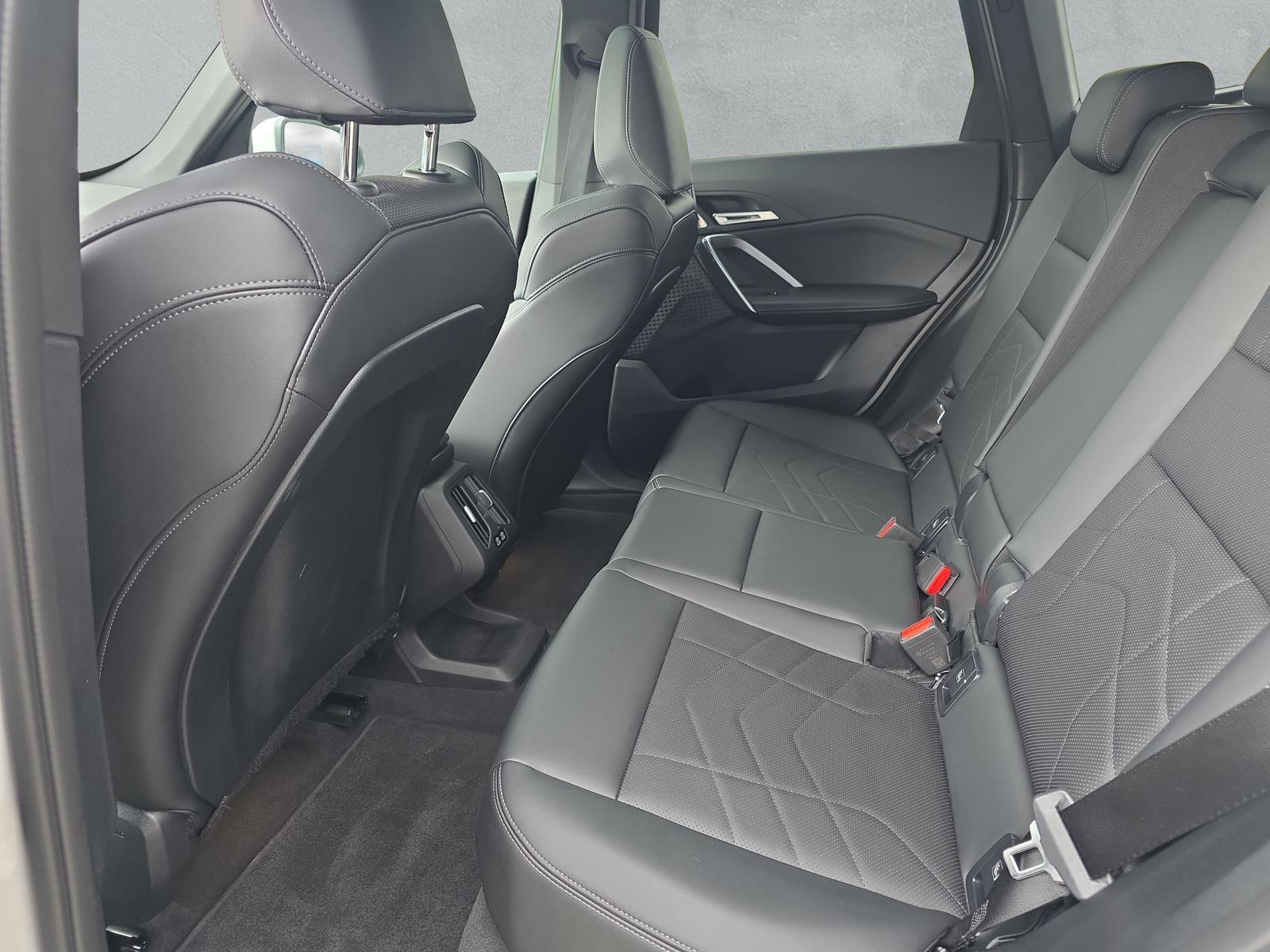 BMW X1 30e M Sport xDrive U11 (CH) AHK 1.8T - 12