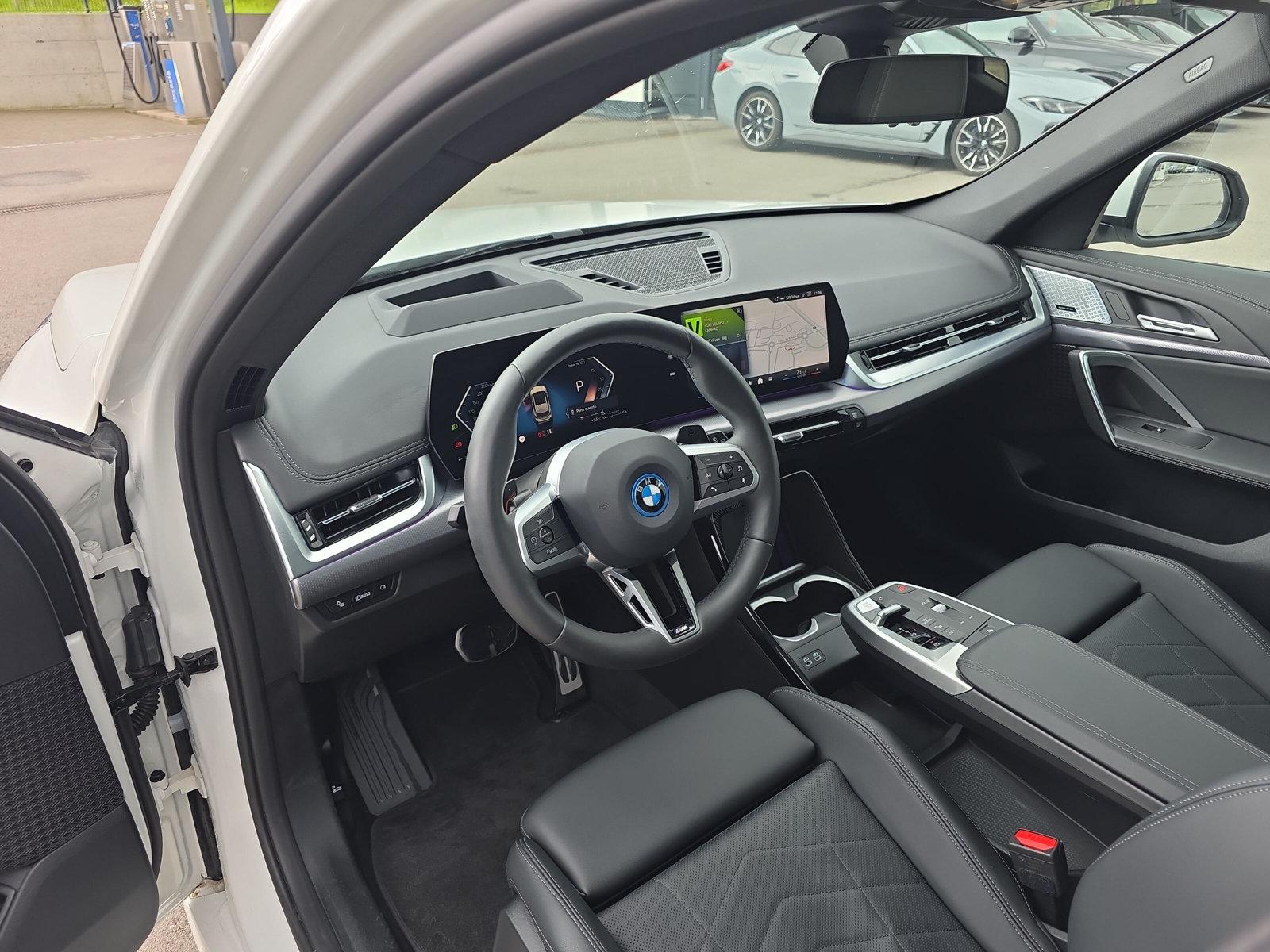 BMW X1 30e M Sport xDrive U11 (CH) AHK 1.8T - 20