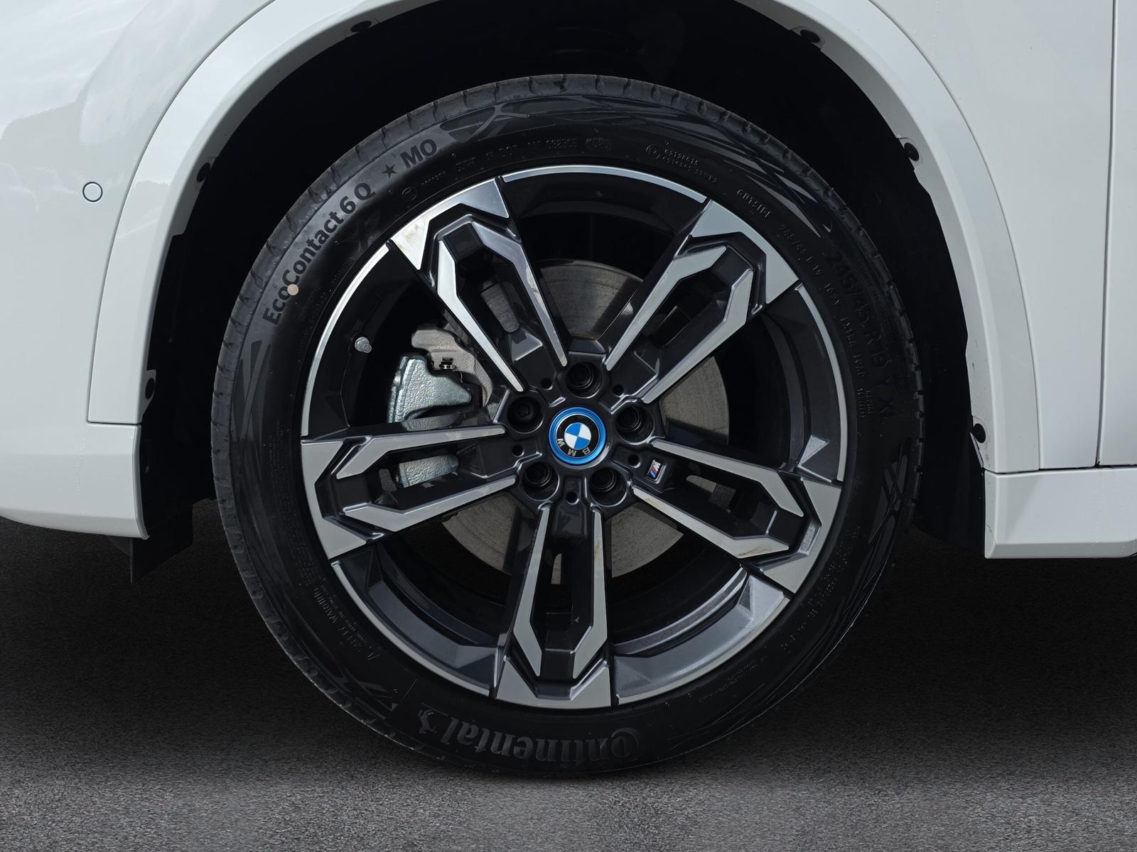 BMW X1 30e M Sport xDrive U11 (CH) AHK 1.8T - 9