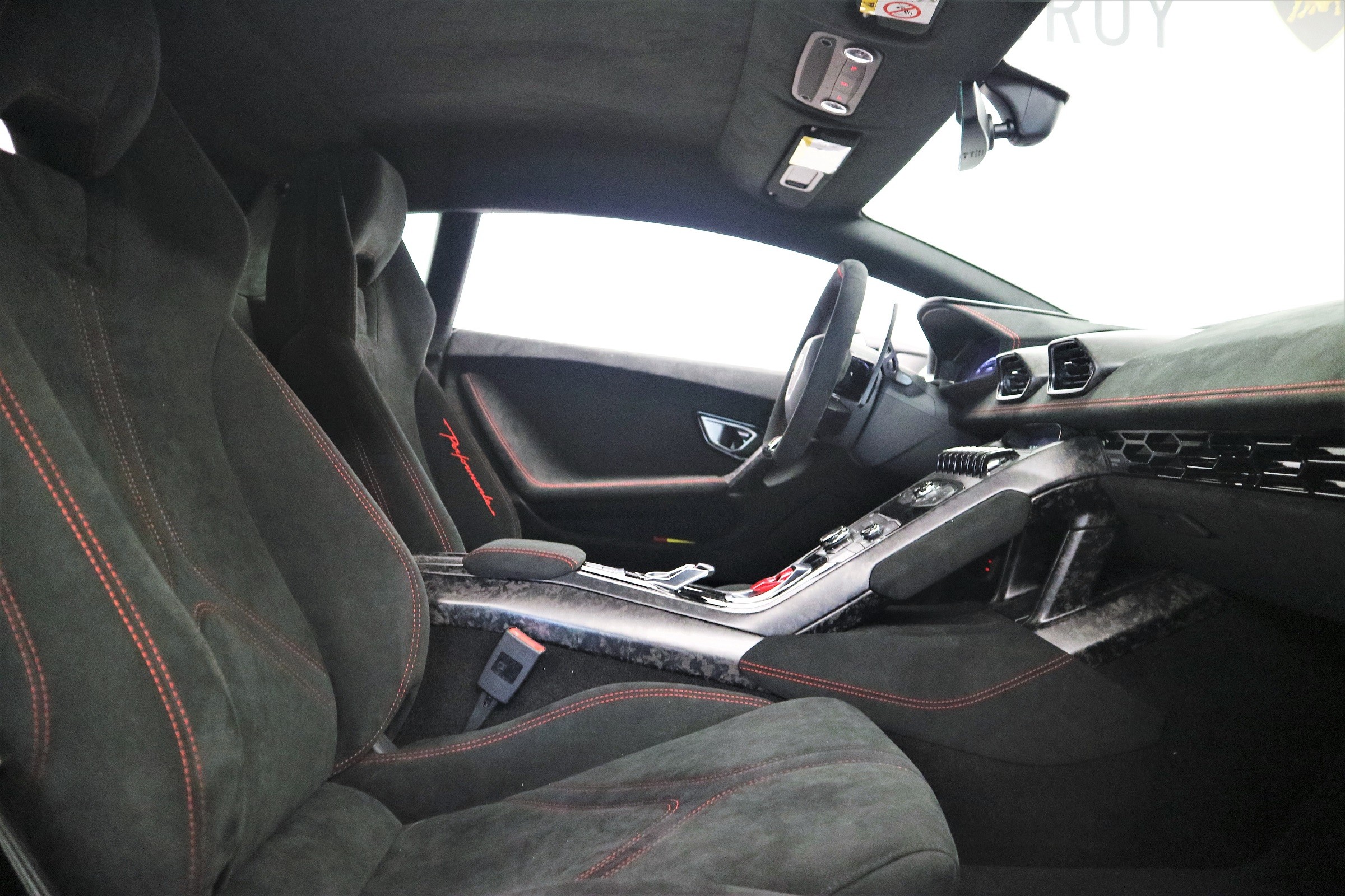 Huracan LP640-4 Coupé Performante DCT thumbnail n°5
