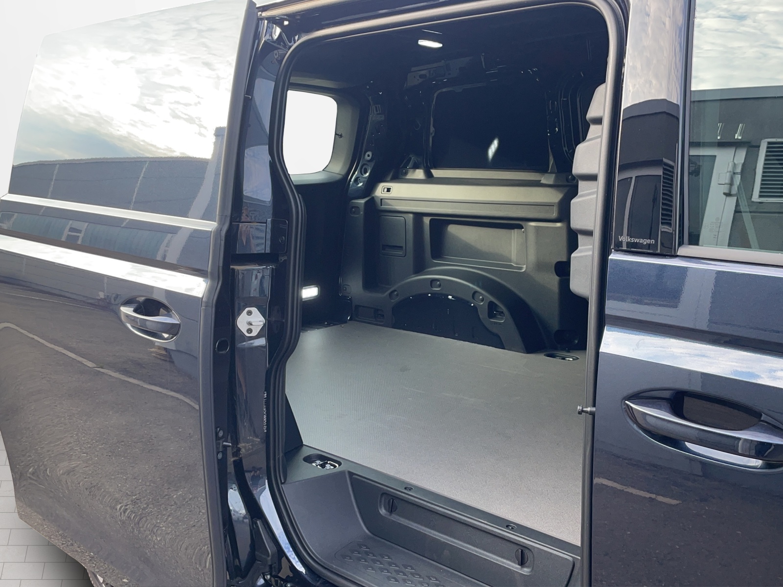 VW ID.Buzz Cargo 77kWh Business - 6