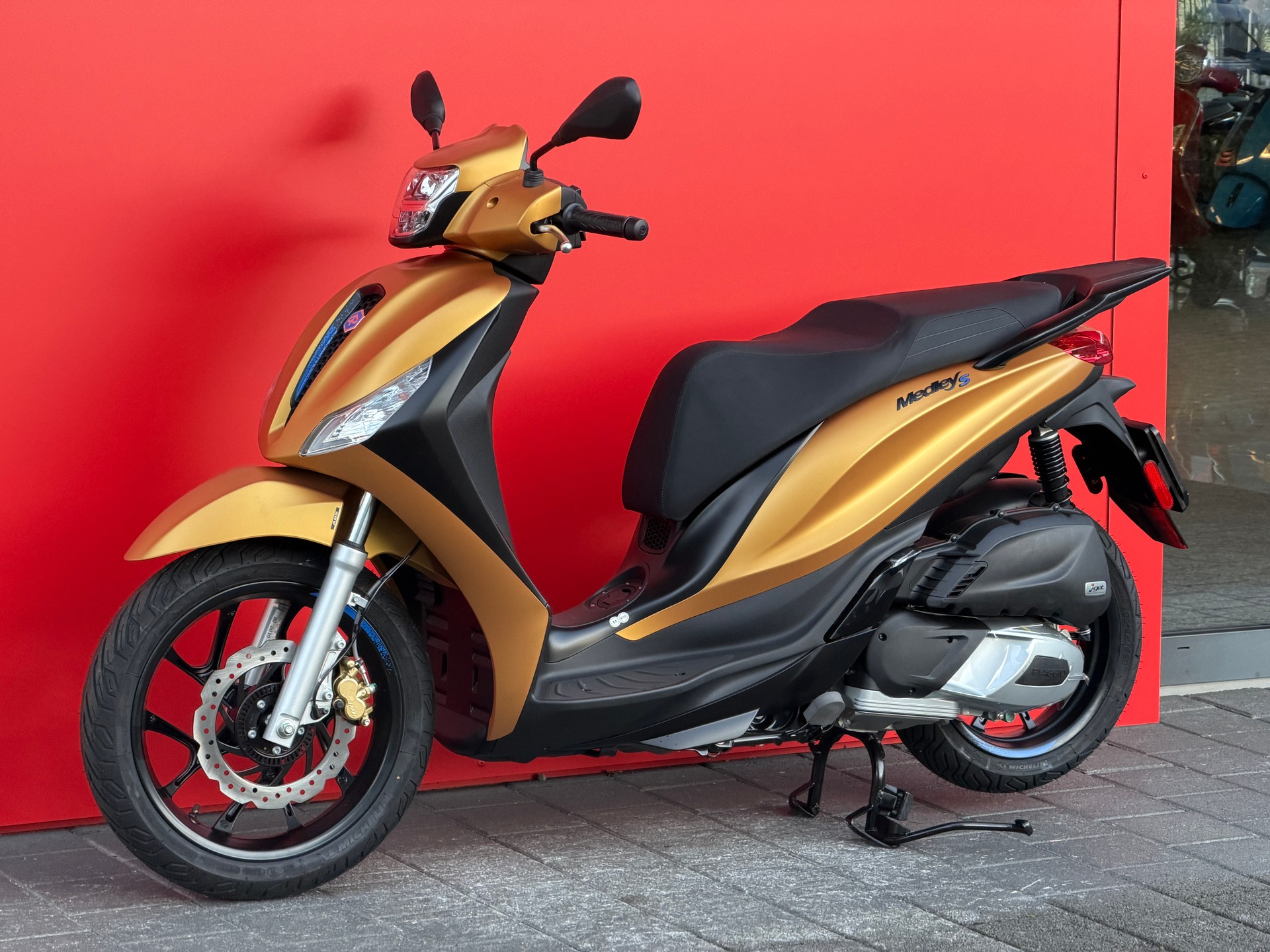 PIAGGIO Medley 200 Sport E5+ - 10