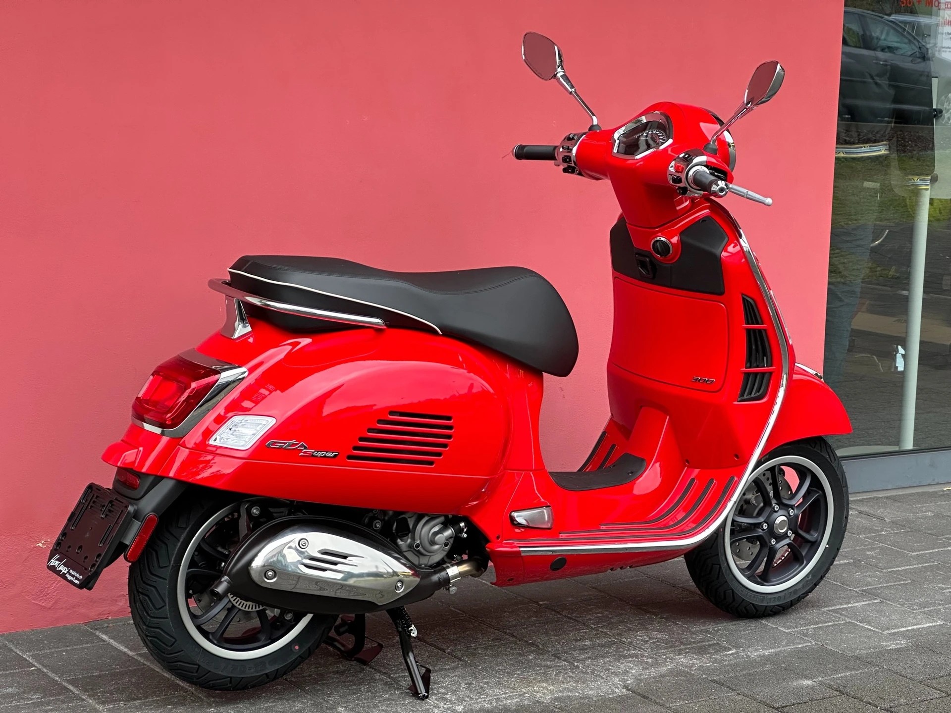 PIAGGIO Vespa GTS 125 Super RST Euro 5+ - 6