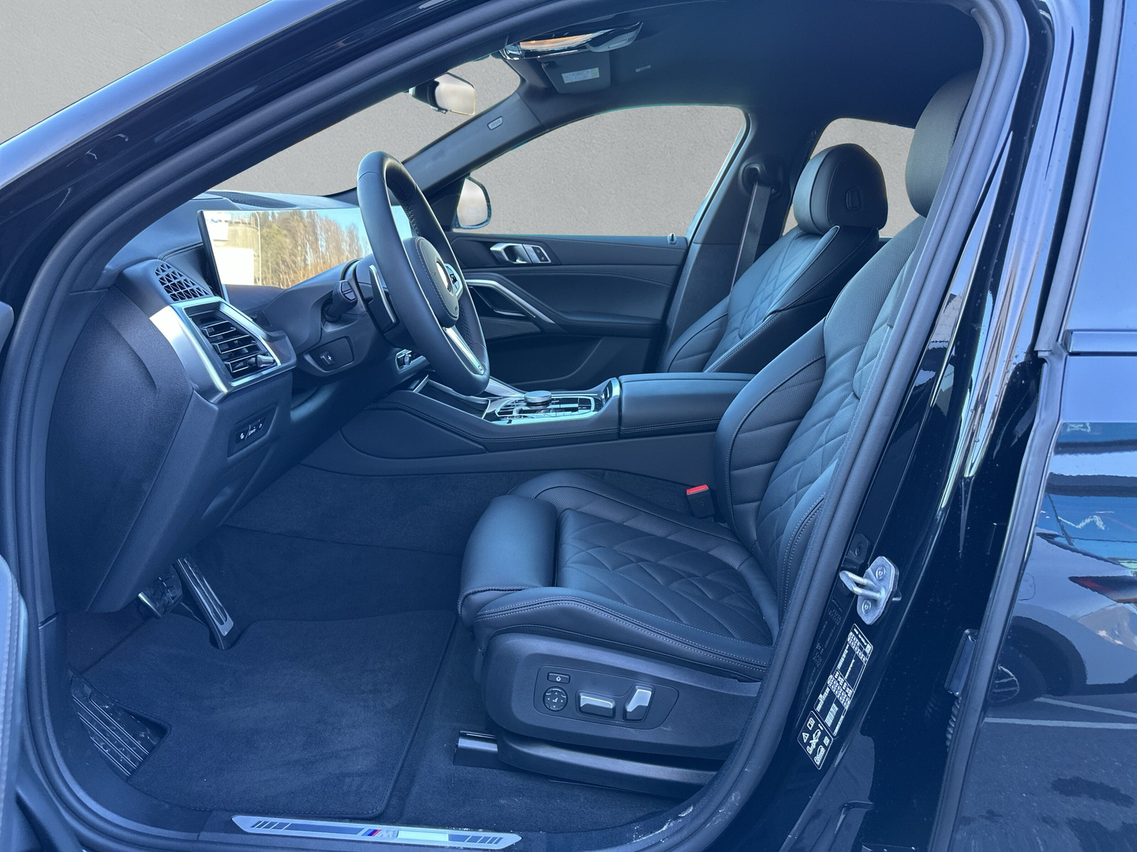 BMW X6 xDrive 48V 30d M Sport Pro Steptronic ** Action de leasing à 1.9% ** - 11