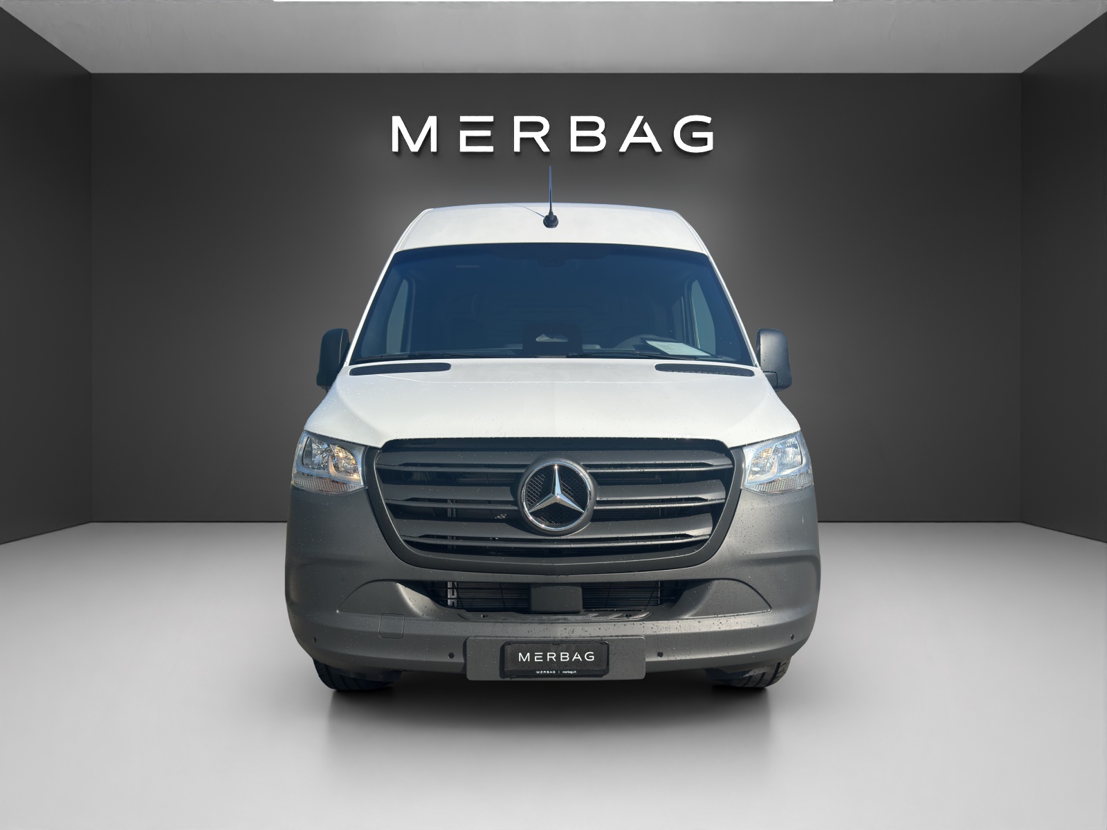 MERCEDES-BENZ Sprinter 317 CDI Standard 9G-TRONIC - 3