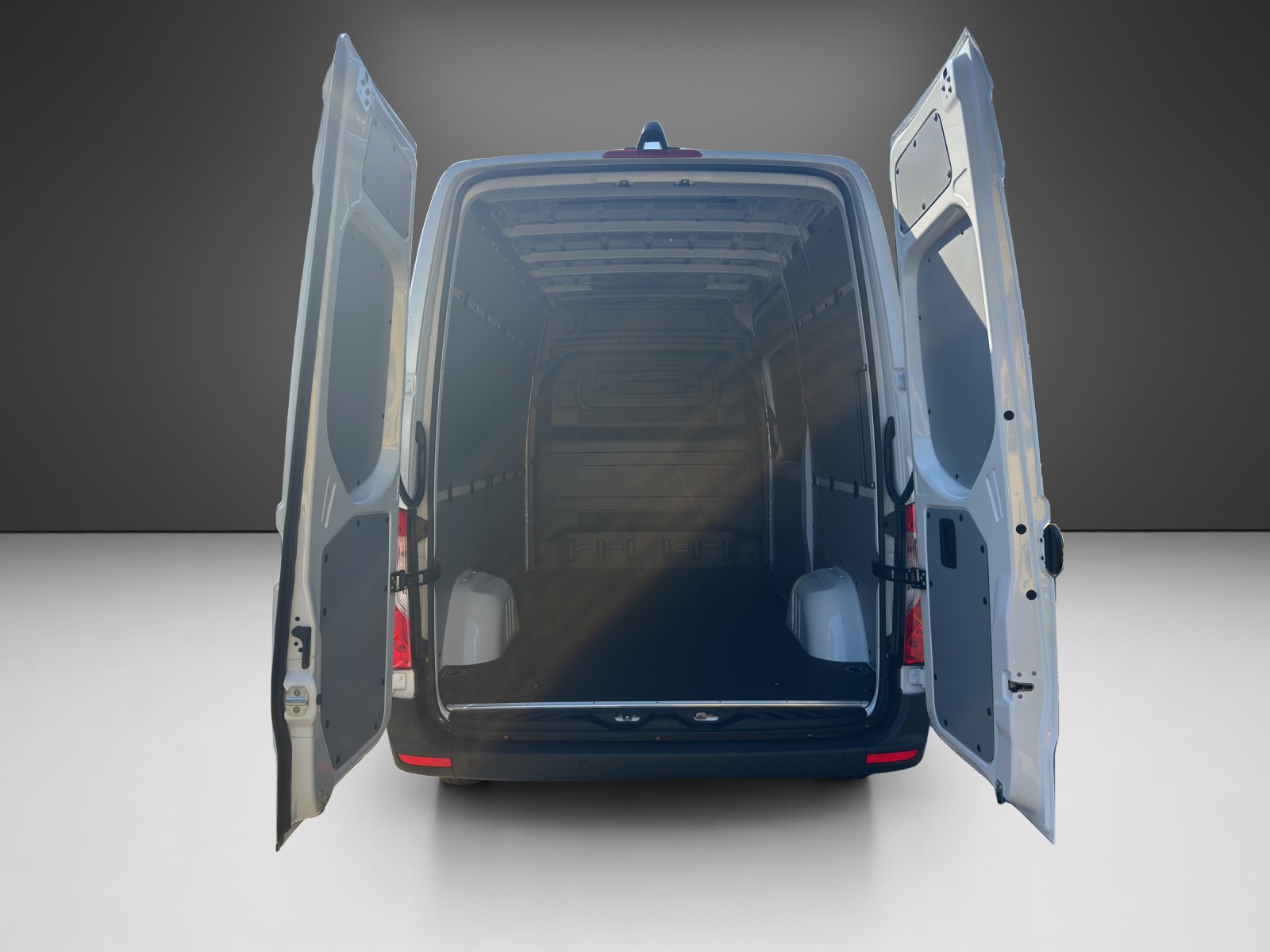 MERCEDES-BENZ Sprinter 317 CDI Standard 9G-TRONIC - 11