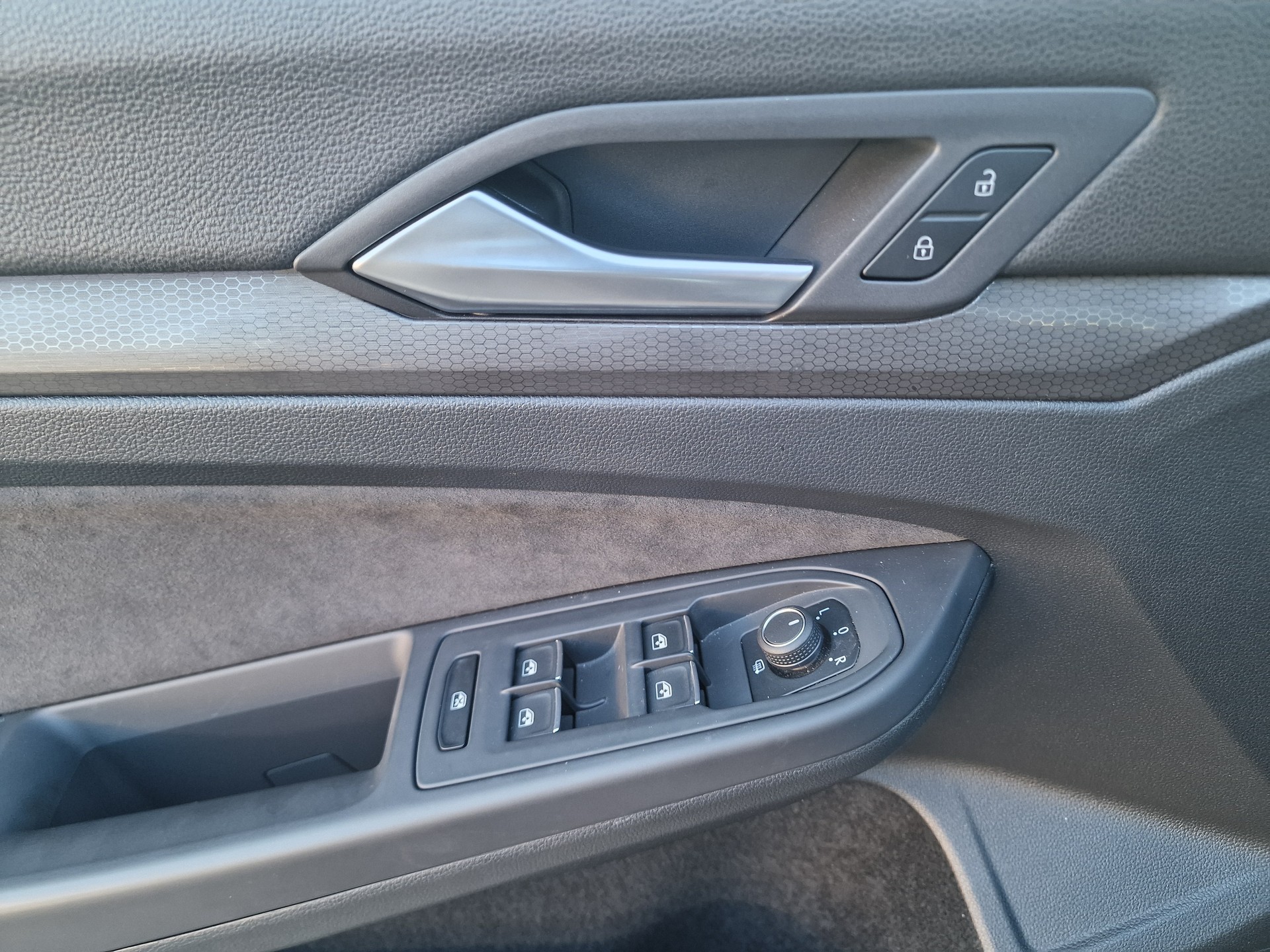 VW Golf 2.0 TSI GTI Clubsport DSG 36Mt Gara - 26